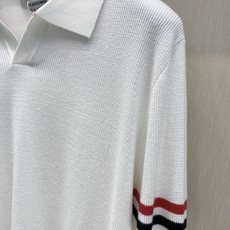 ,Tom Browne 汤姆.布朗,秋冬最新品,专柜同步有售,原单狠货,时尚休闲翻领长袖针织毛衣,上身很有特点!吸睛而有 ,Tom Browne 汤姆.布朗,秋冬最新品,专柜同步有售,原单狠货,时尚休闲翻领长袖针织毛衣,上身很有特点!吸睛而有