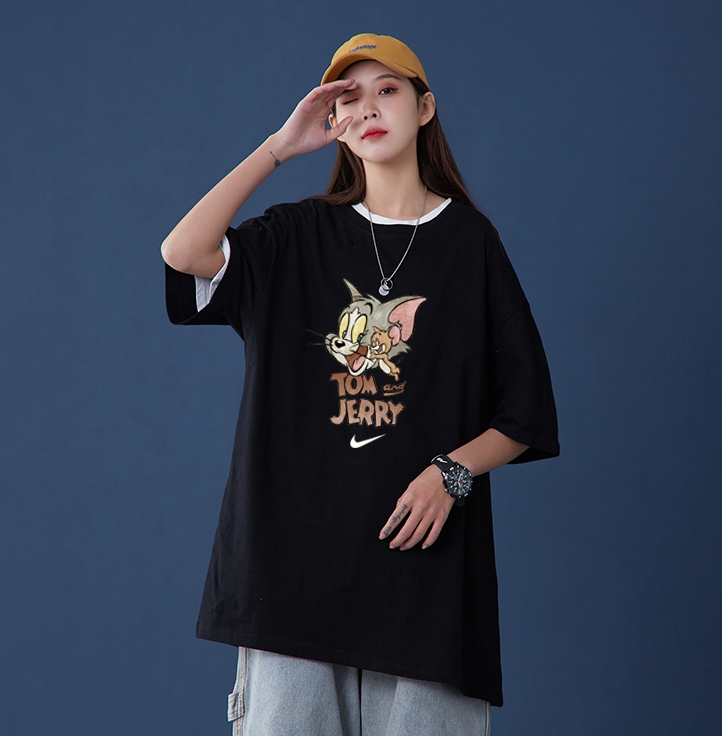 Nike x Tom and Jerry Camiseta de Manga Corta con Estampado Gráfico para Unisex 5 a1719240130530 0825