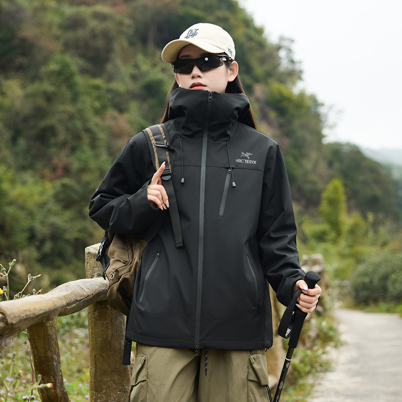 _dA79s9qOVjahNbkVUQihBXu3ydnI2ndi-X1uTyw