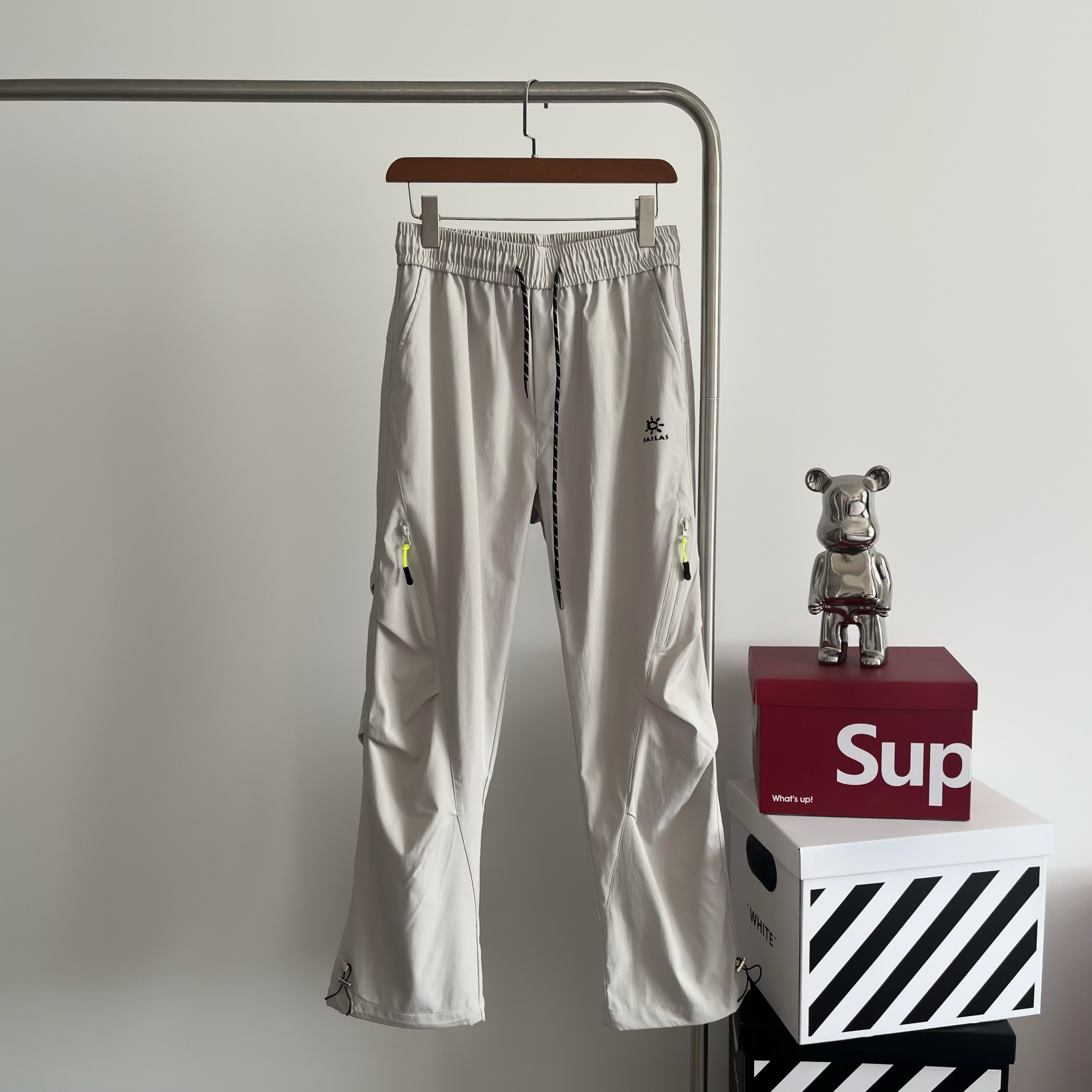 Alternative view of Pants 07265