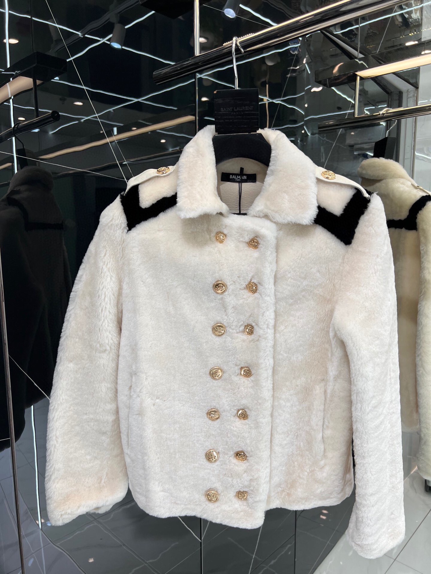 NO:662522,Year-end benefits, women's clothing,  19860909年终福利,女装, ,Women's clothing