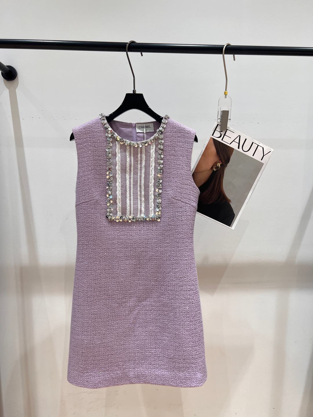 NO:297224,——Chane*——A new coarse-spoke dress in early spring, adopts pure hand-made bead-heavy craftsmanship, with a strong sense of line, and the upper body is super 