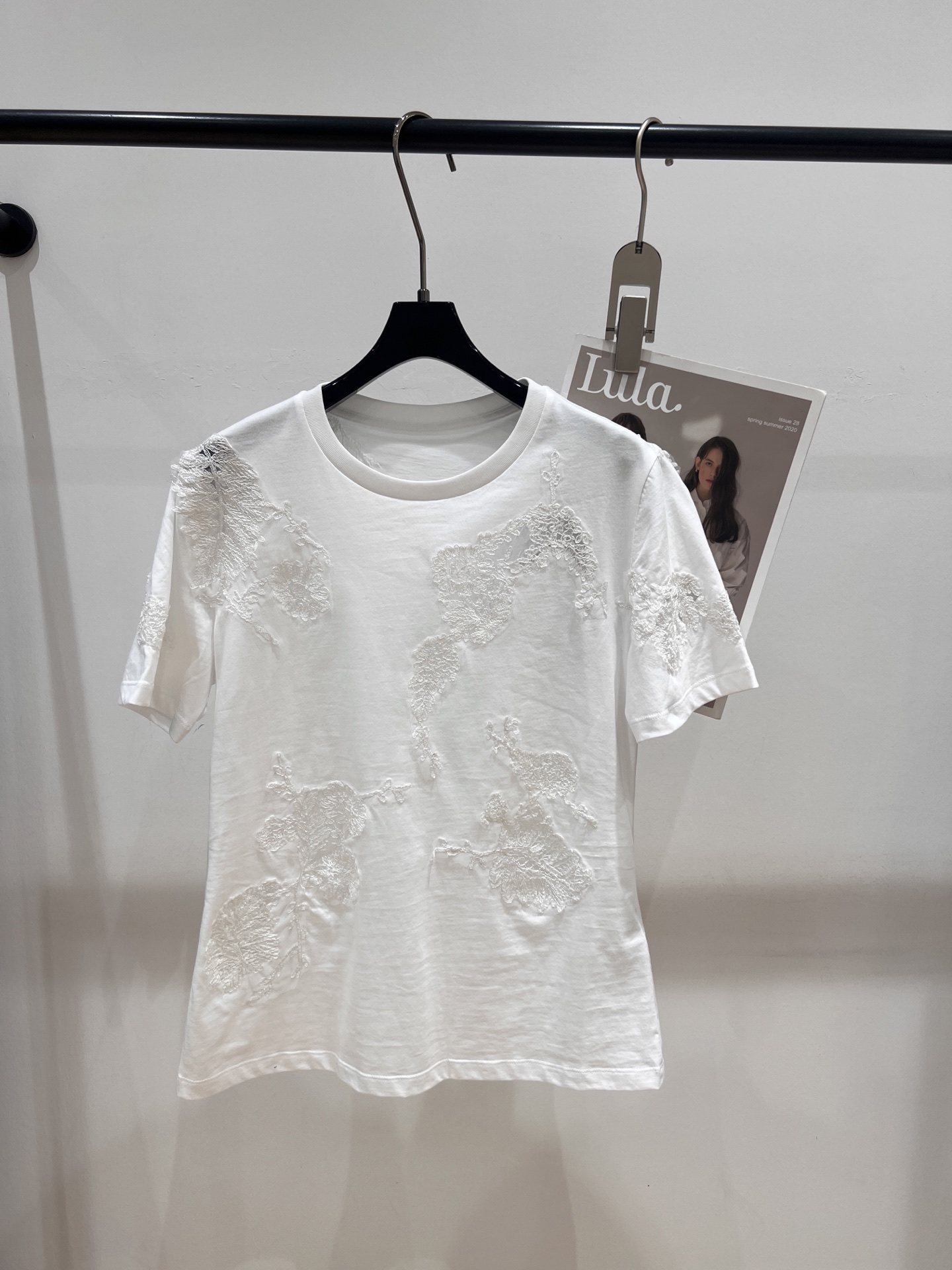 NO:327665,——Ermanno Scervin*——2025 summer new lace T-shirt, Italy is called 