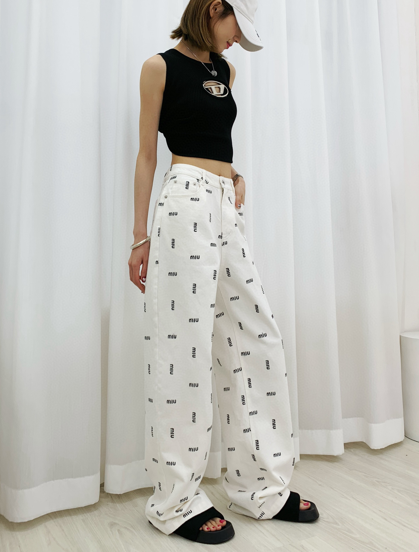 NO:327674,,,alexander wang19860909,,alexander wang,Women's clothing