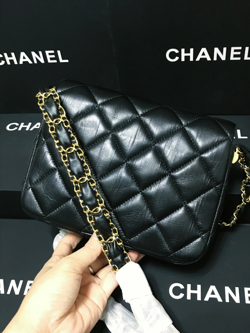 Chanel 升级版型号:AS6223简介: 质量 之作 华丽与气质的前沿 是你意想不到的尊贵