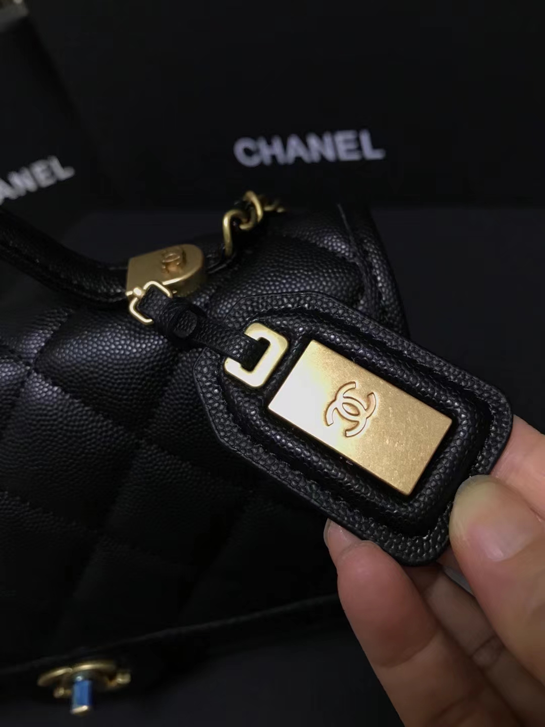 Chanel 升级版型号:AS3653简介: 质量 之作 华丽与气质的前沿 是你意想不到的尊贵