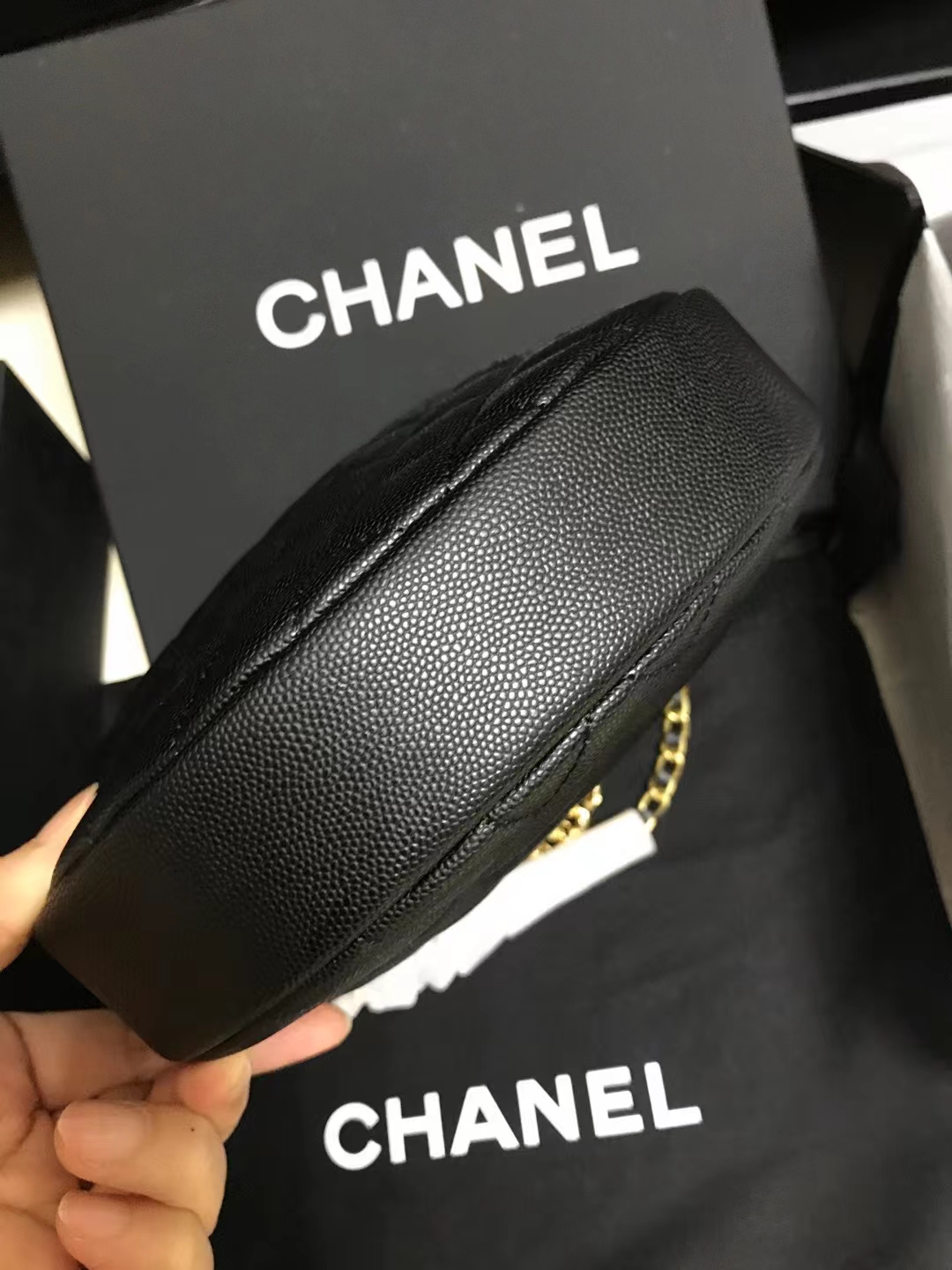 Chanel 升级版型号:AS3943简介: 质量 之作 华丽与气质的前沿 是你意想不到的尊贵