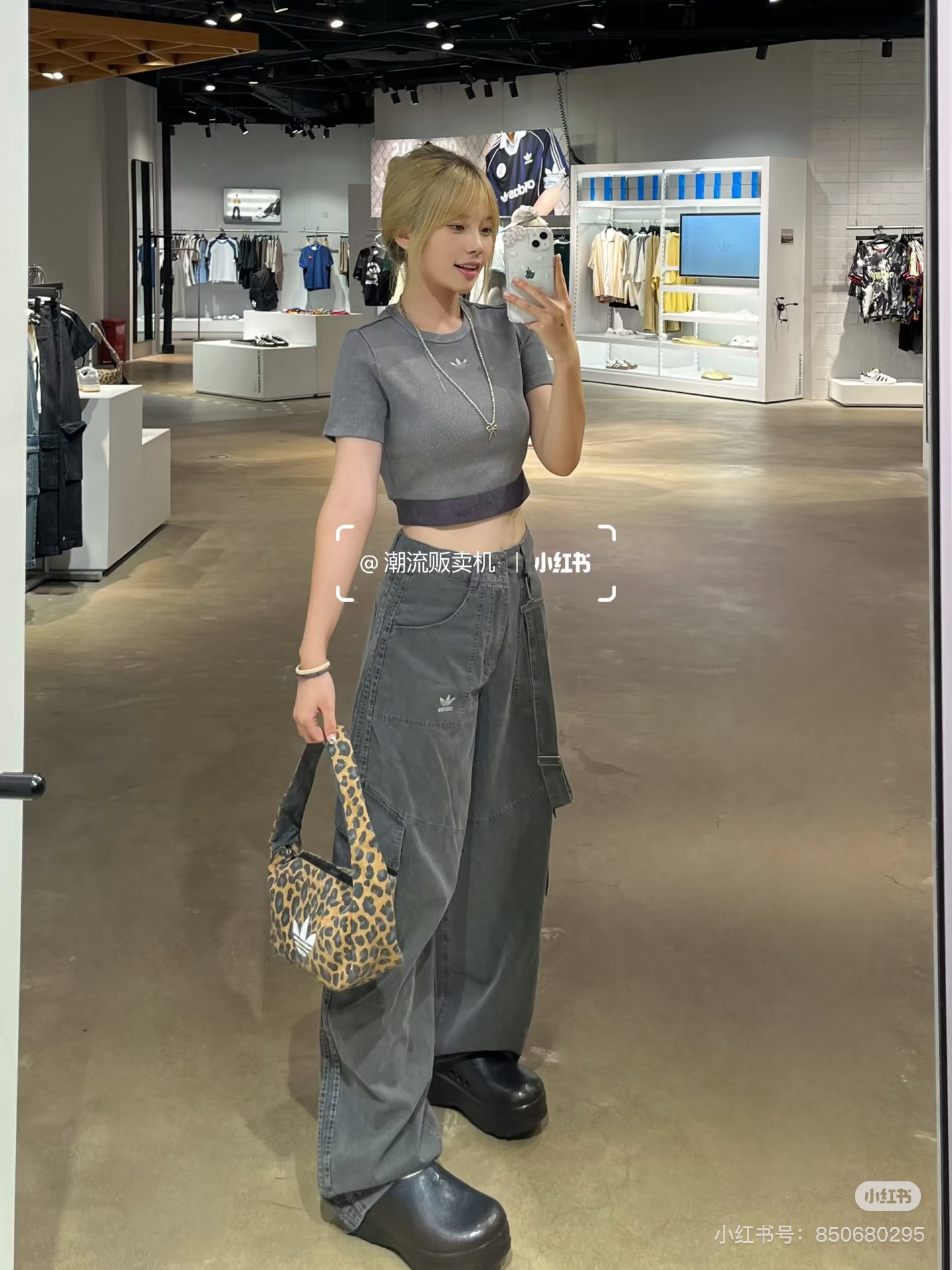 _d-A9sjHWSqXV3DE0TPBW8jdywu91Am3E2B-VhYQ