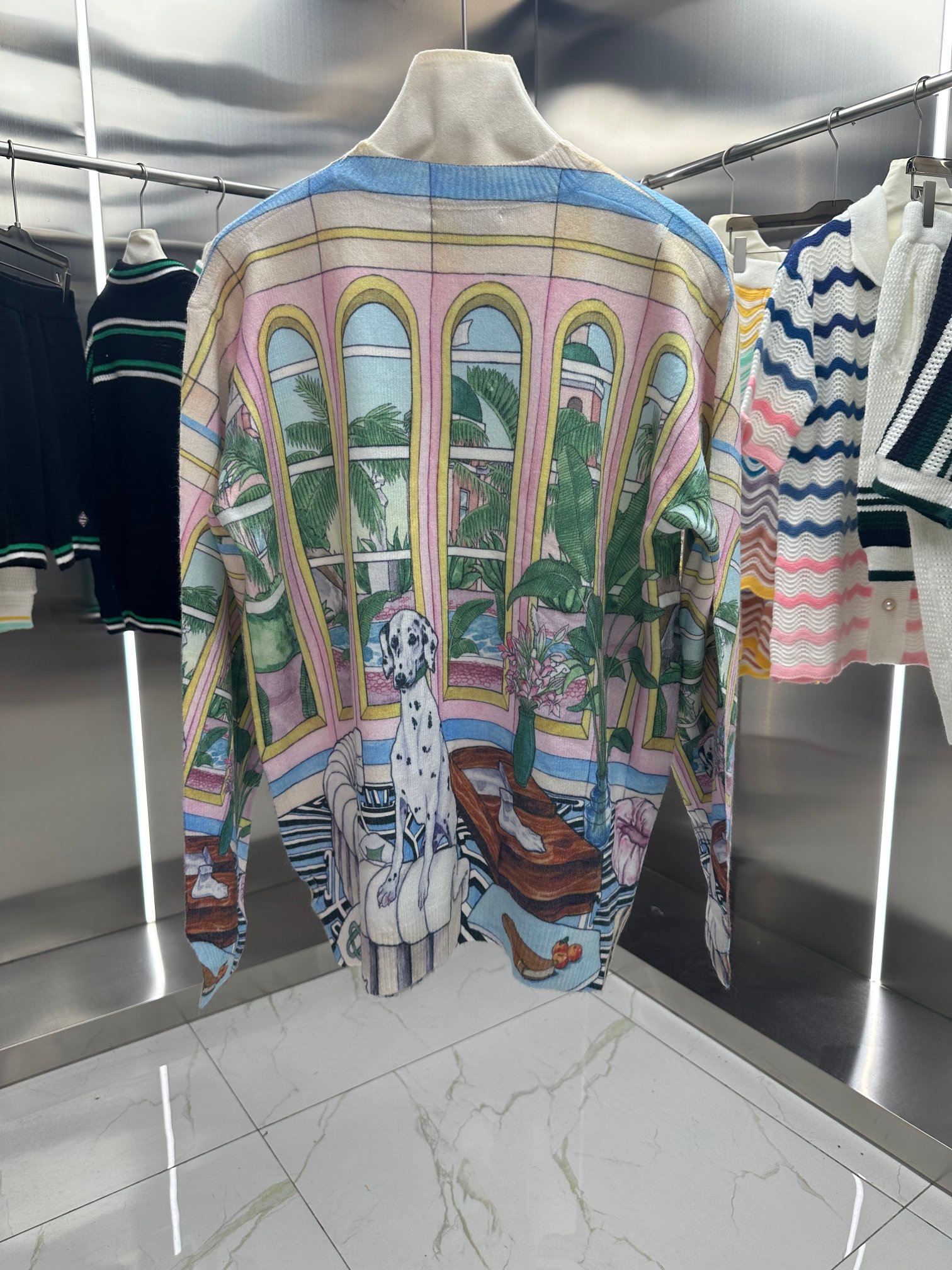Camiseta de punto tejido con estampado de perro dálmata de la colección Primavera/Verano 2024Casa, manga larga, cuello …