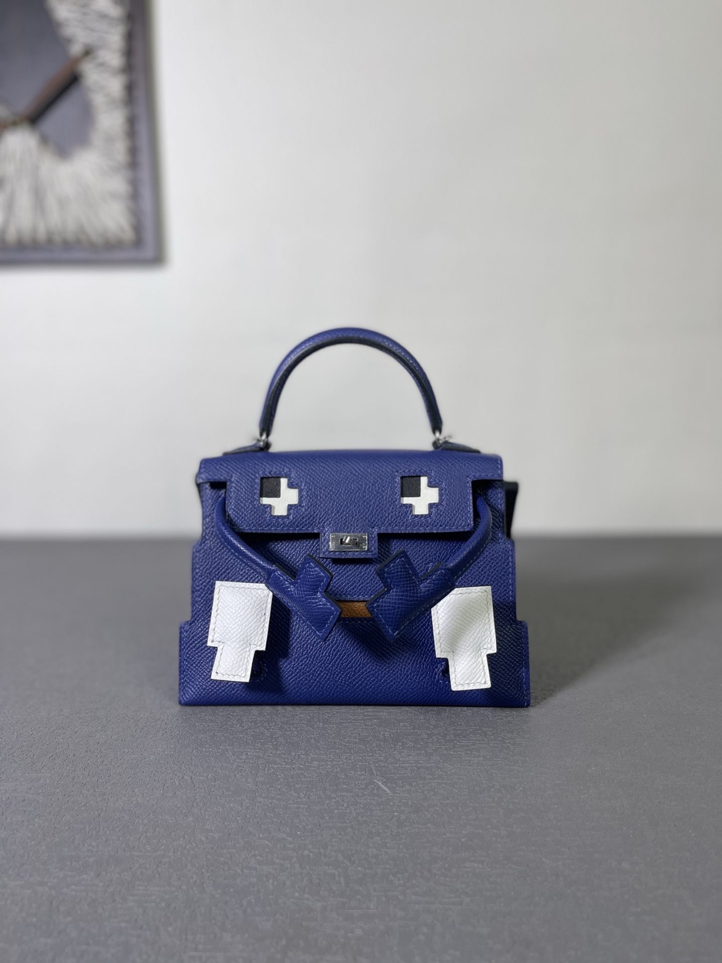 NO:851988,In stock, kellydoll mechanical doll bag, royal blue and midnight blue, imported esom leather, imported wax thread, handmade, hand-engraved hardware, hand-made copper nails, Hermes, Hermes, Hermes,19860909现货,kellydoll 机械公仔包 皇家蓝拼午夜蓝 进口 esom 皮 进口蜡线纯手工制作 手工刻五金,手打铜钉,爱马仕,hermes,Hermes,,Bag