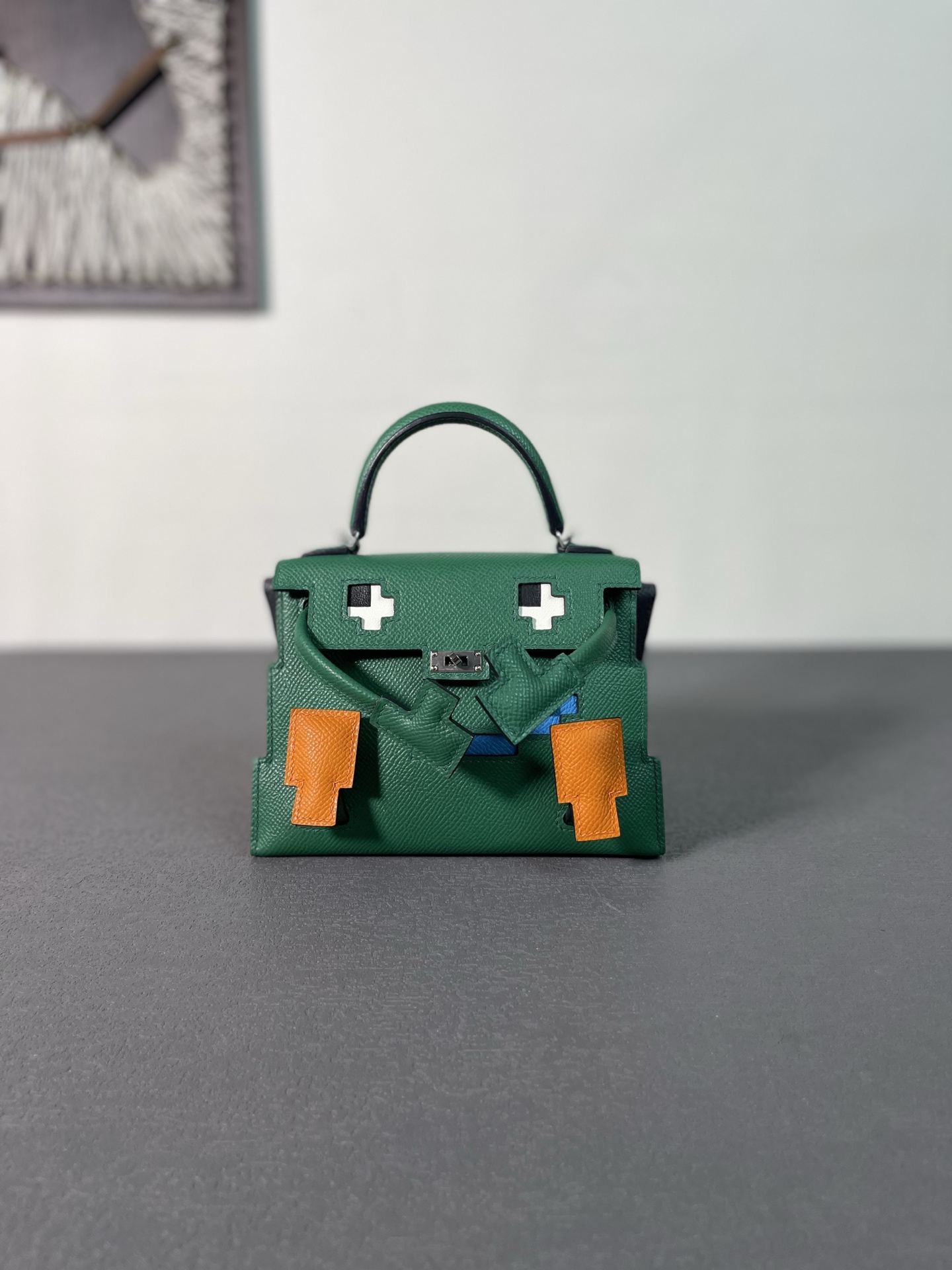 NO:852003,In stock, kellydoll mechanical doll bag, velvet green and haze gray, imported esom leather, imported wax thread, handmade, hand-engraved hardware, hand-made copper nails, Hermes, Hermes, Hermes,19860909现货,kellydoll 机械公仔包 丝绒绿拼雾霾灰 进口 esom 皮 进口蜡线纯手工制作 手工刻五金,手打铜钉,爱马仕,hermes,Hermes,,Bag