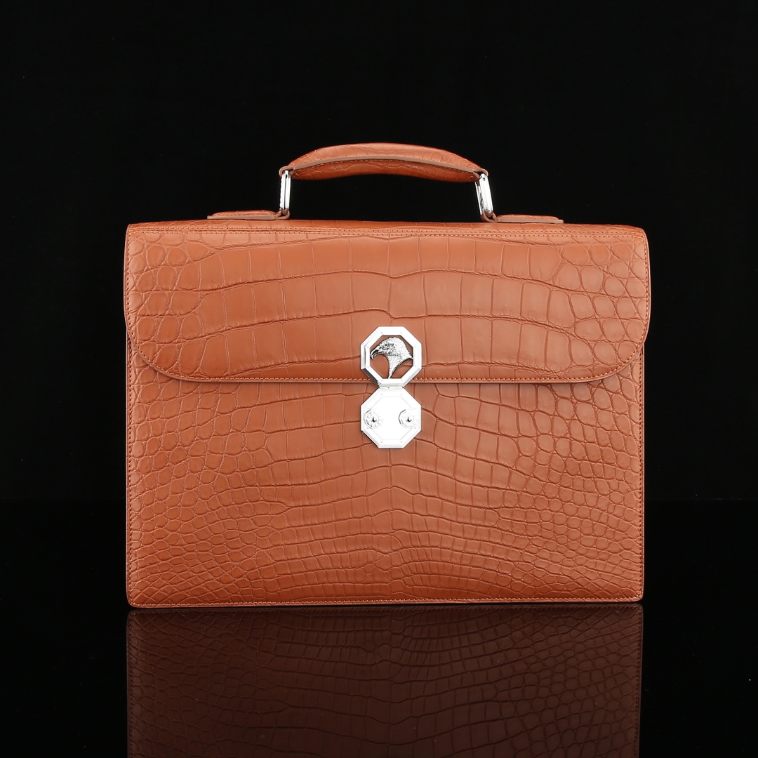 实拍图📸 国产水染雾面鳄鱼肚皮🐊🐊公文包💼⚠️纯钢五金 ⚠️【内里配头层牛皮】 尺寸 39*29*10