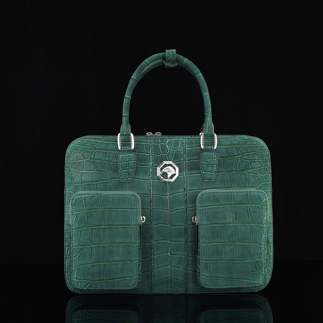 实拍图📸 国产磨砂鳄鱼肚皮🐊🐊公文包💼⚠️纯钢五金 ⚠️【内里配头层牛皮】 尺寸 39*30*10