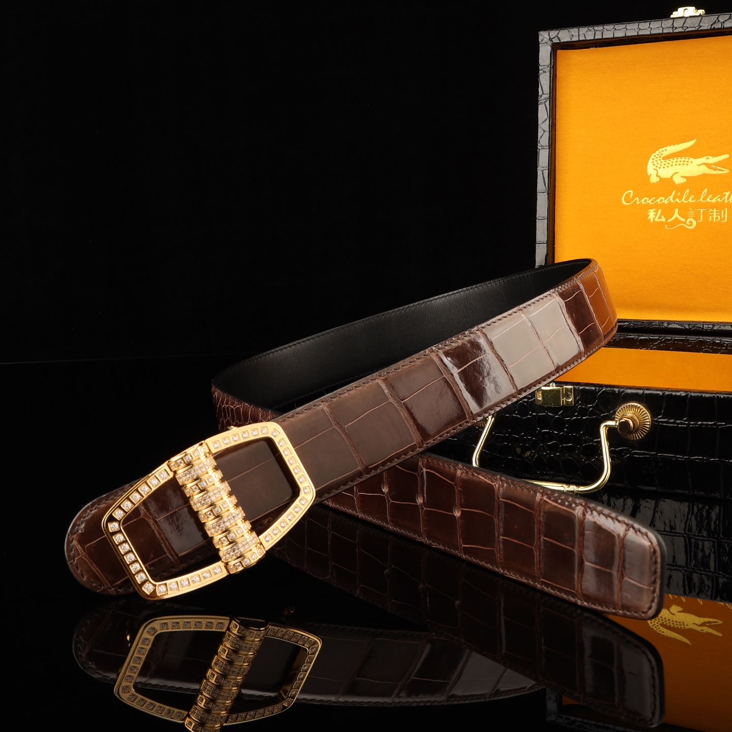 豪华系列[闪电][玫瑰]采用新加坡进口美洲高光鳄鱼肚皮[闪电][玫瑰]搭配史蒂芬扣😁宽度:3.8CM长度100-125cm  💰001880