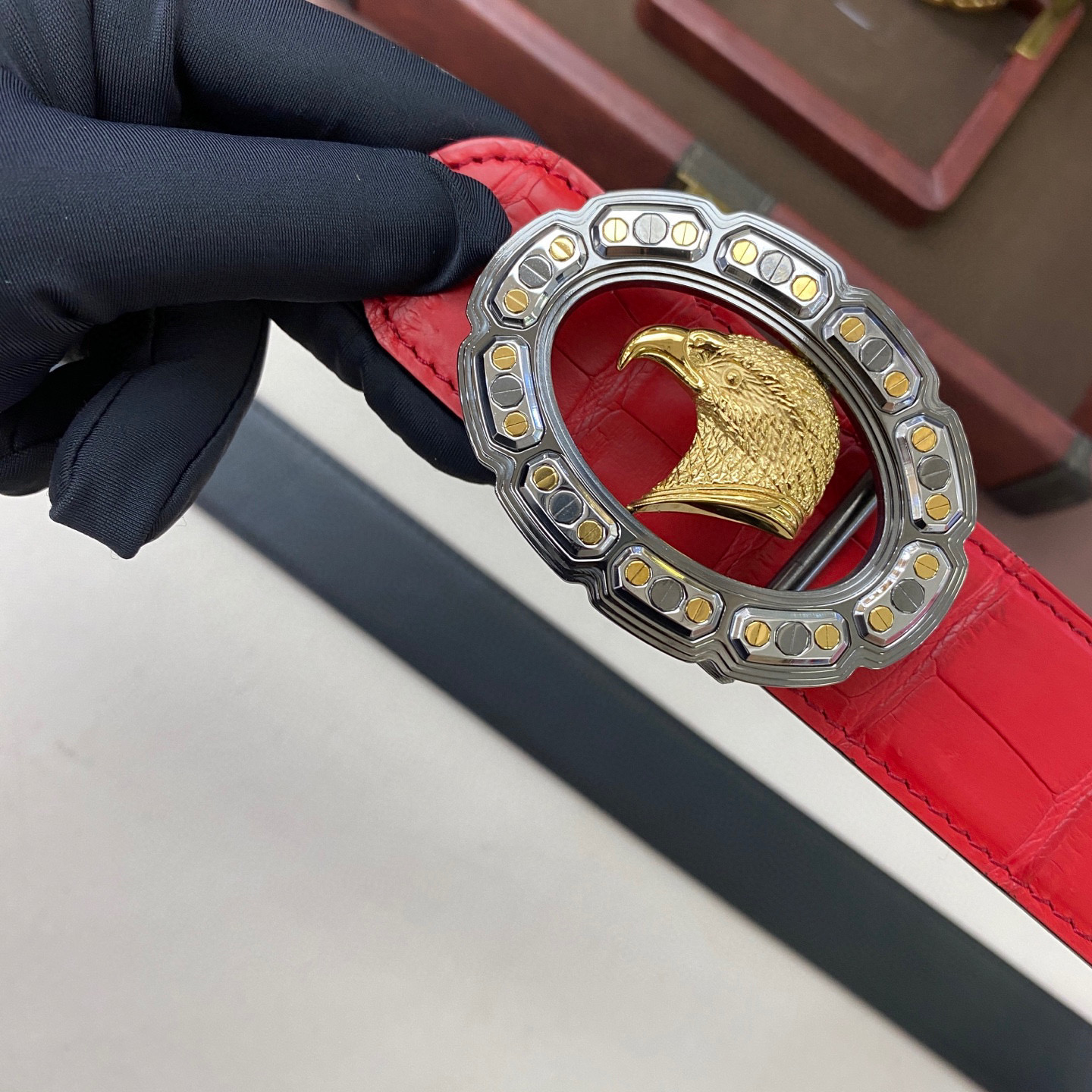 水染雾面🙏A级🙏奢华高贵🎉上档次🎉鳄鱼肚皮出货🎉[胜利]转图大卖[闪电][玫瑰][闪电][玫瑰]搭配史蒂芬鹰头手工镶钻玫瑰]宽度:3.8cm⚡🌹长度100-125cm 💰1380