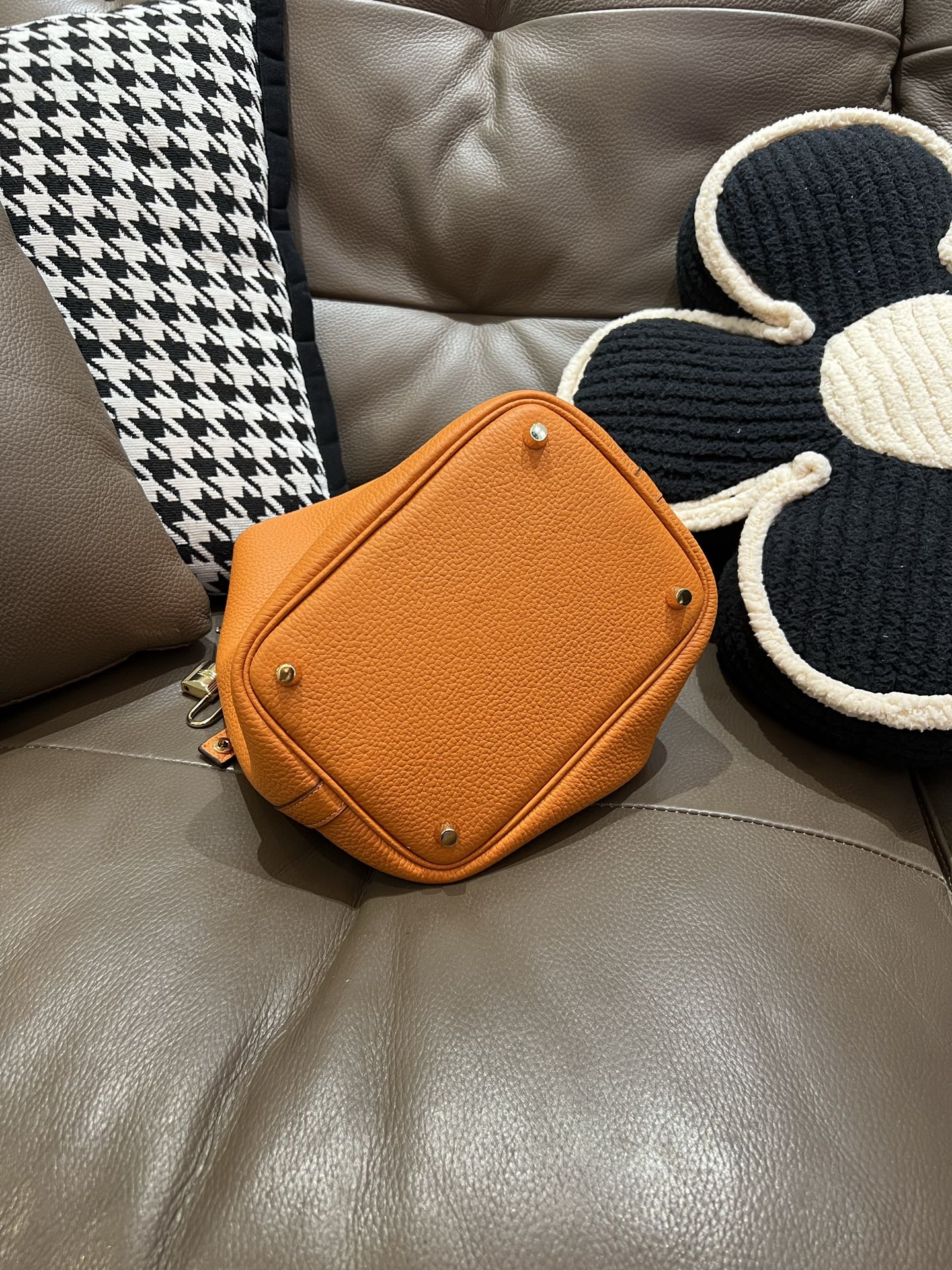 菜蓝子 全新アップグレード TC牛皮製 防伪線付き 銅ロック 立体タイプ 18cm