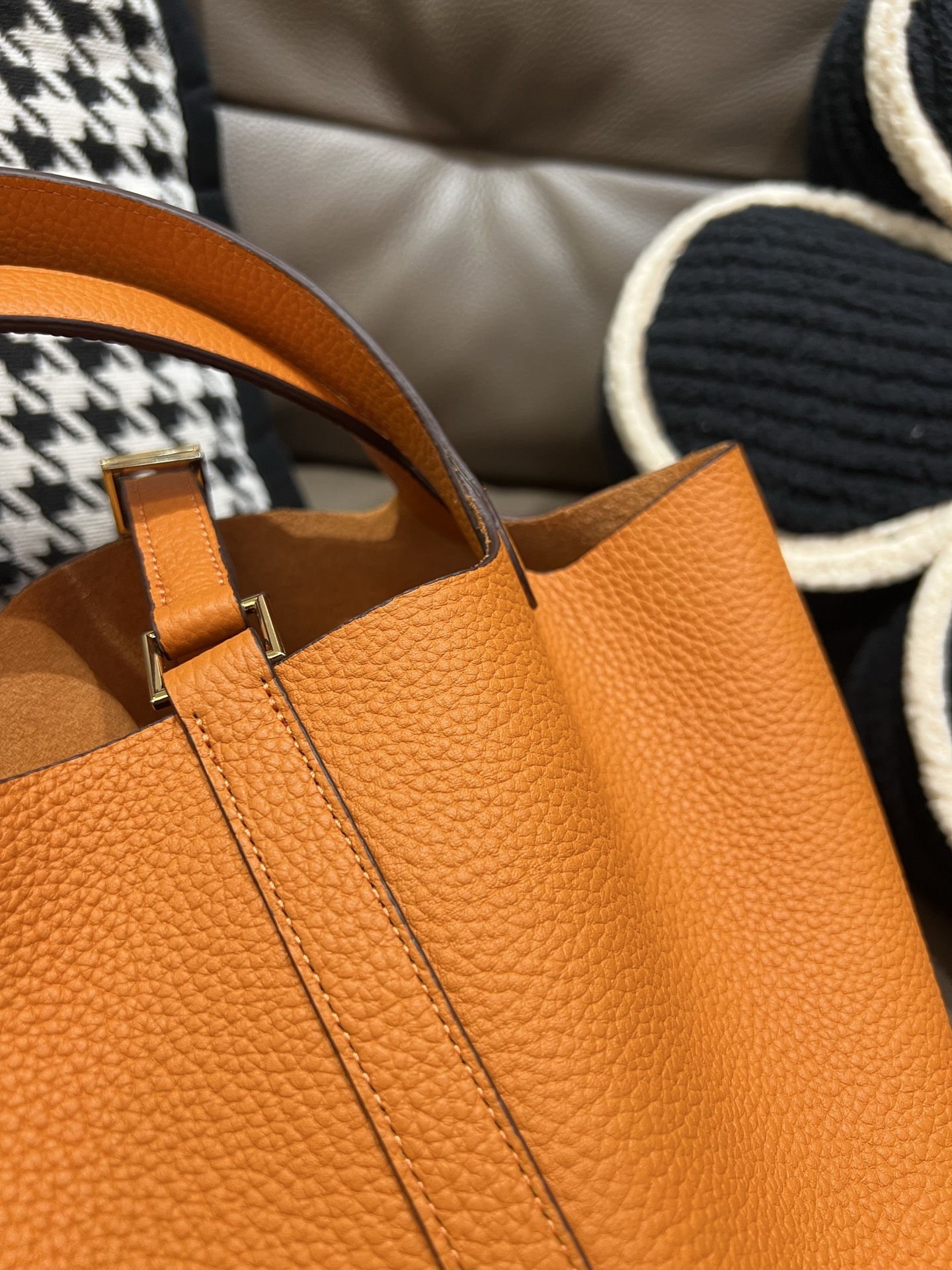 菜蓝子 全新アップグレード TC牛皮製 防伪線付き 銅ロック 立体タイプ 18cm