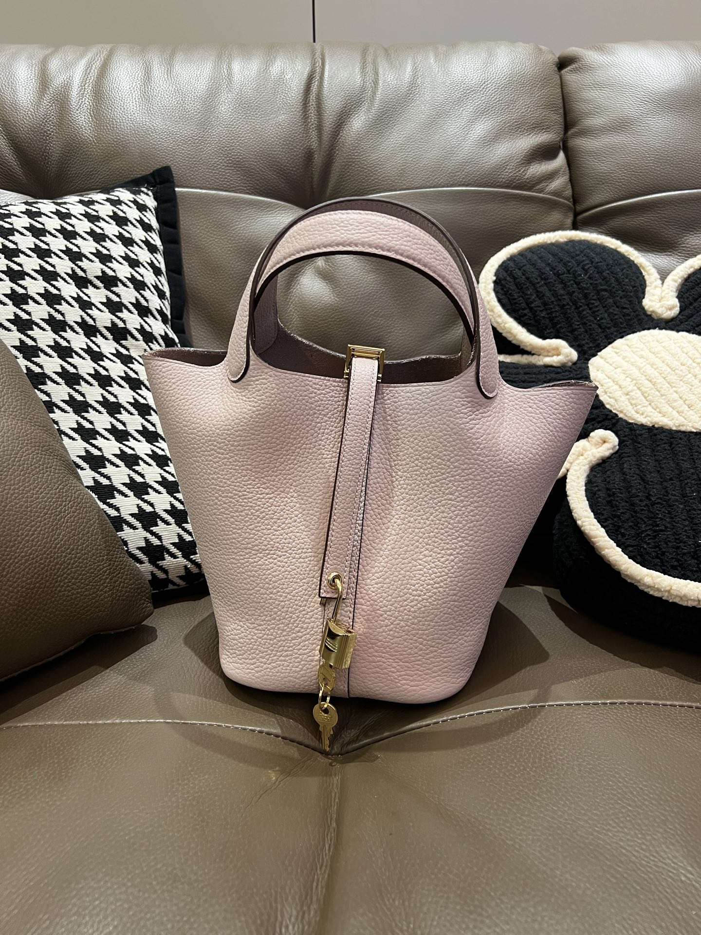 菜蓝子 全新アップグレード TC牛皮製 防犯機能付き 立体型バッグ