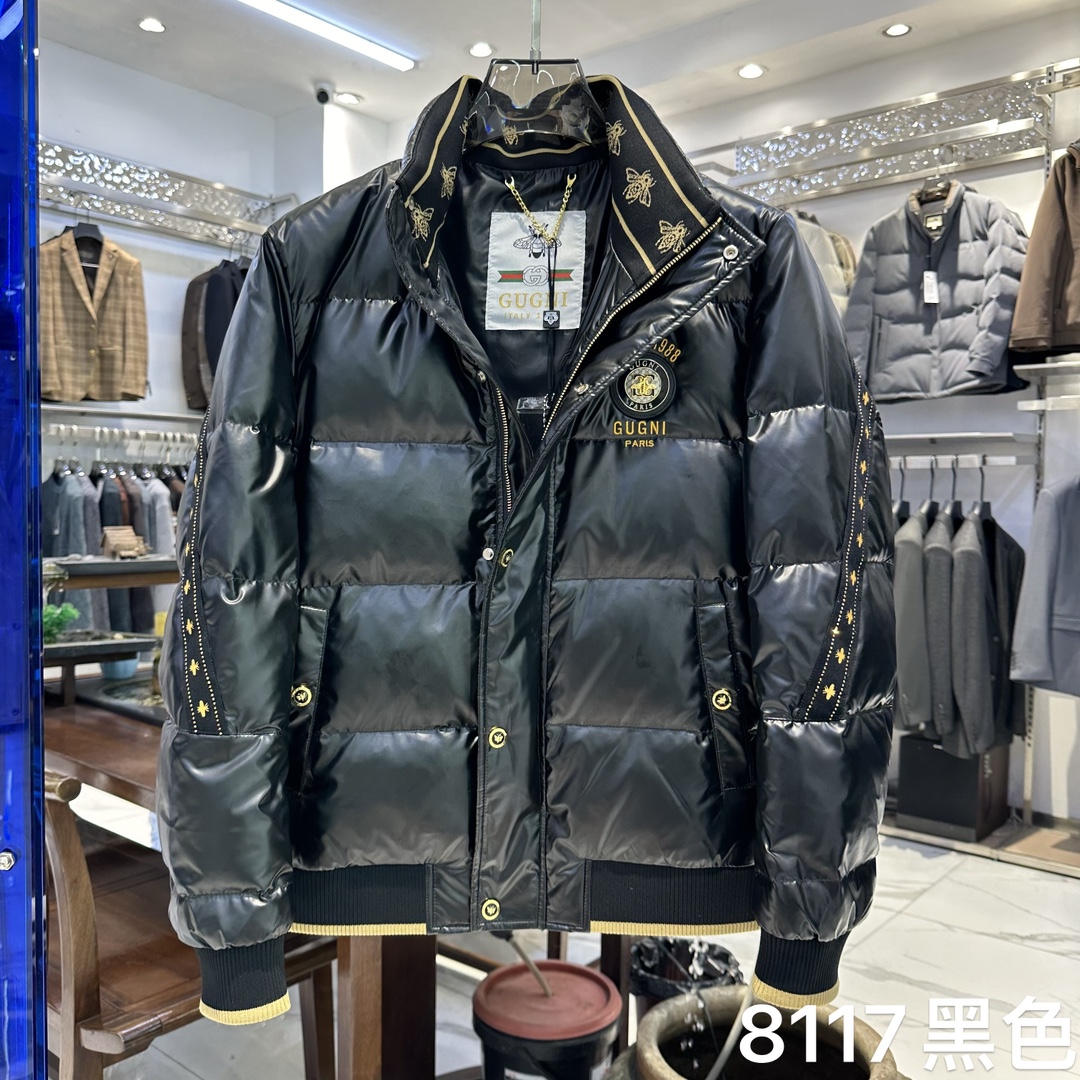 古驰/GUCCI24秋冬新品男士时尚羽绒服外套欧洲米兰走秀新品挺括垂顺奢华海外官网品牌元素设计细节非常讲