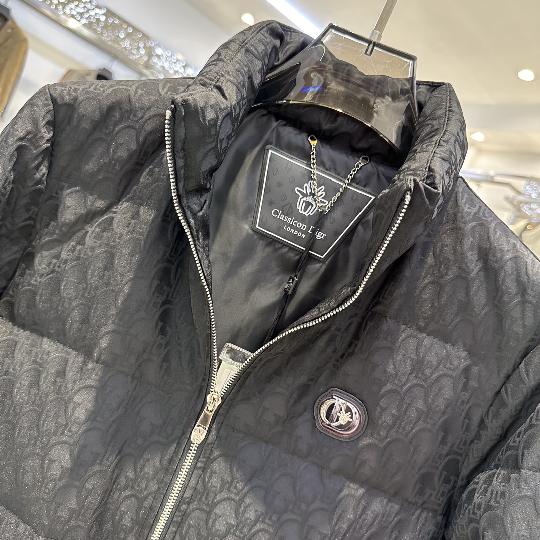 迪奥/DIOR24秋冬新品男士时尚羽绒服外套欧洲米兰走秀新品挺括垂顺奢华海外官网品牌元素设计细节非常讲究