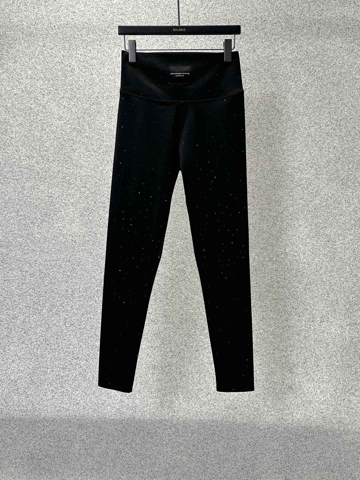 -- 24春夏--❝大wang满钻提臀芭比裤❞2024新款芭比裤。 : 聚酯纤维  : 黑色  : MLXL