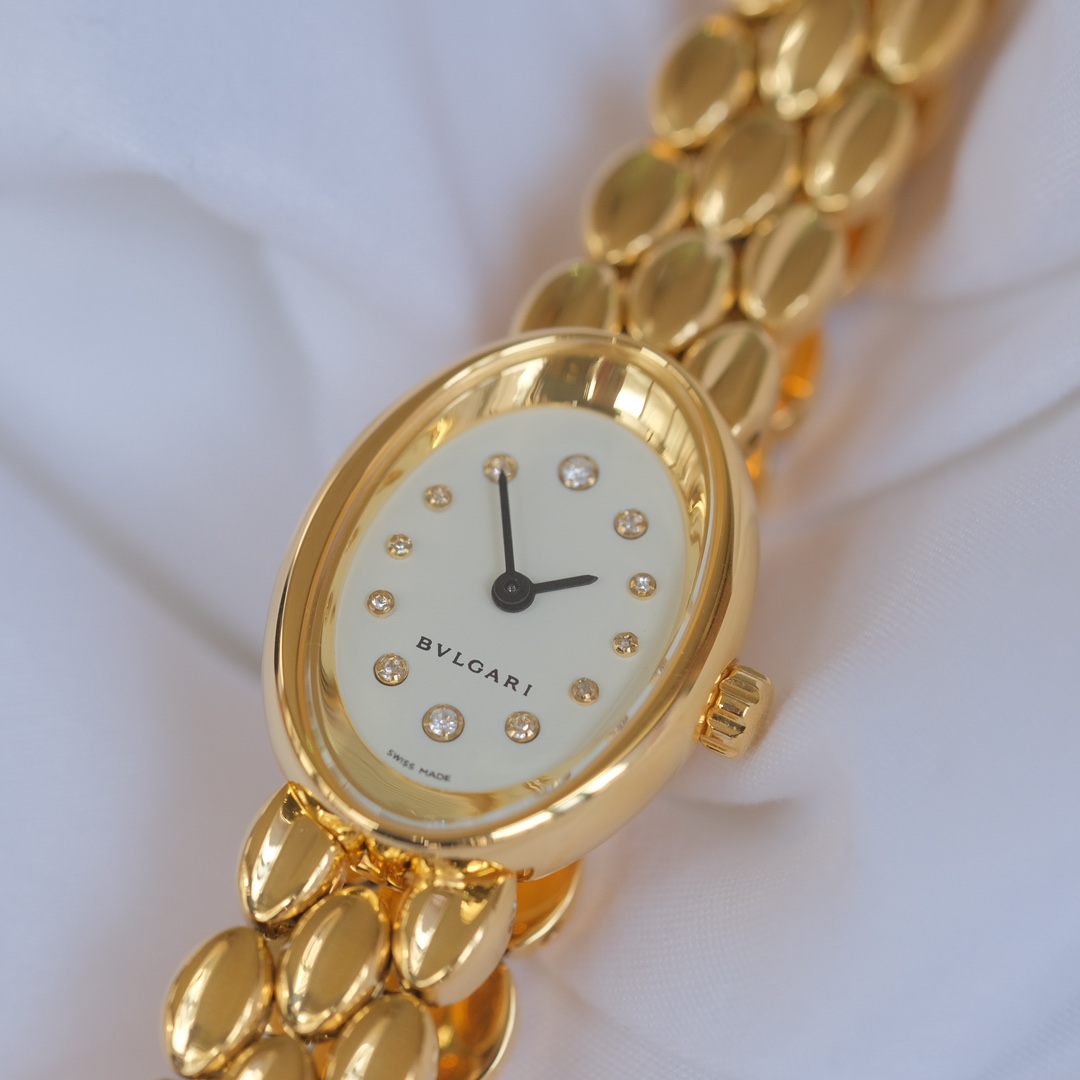 NO:391280,Please take a look at the details of the real shots. If you don’t have to worry about enlarging the good things, you will show them to everyone. Unlike some pictures that are deliberately blurred and say that they have many good products. If you understand them, you will understand them.19860909实拍细节大家看下,好的东西就不怕放大来给大家看,不像有些图片都故意拍模糊又说自己货多好多好,懂的都懂哈,,Watch