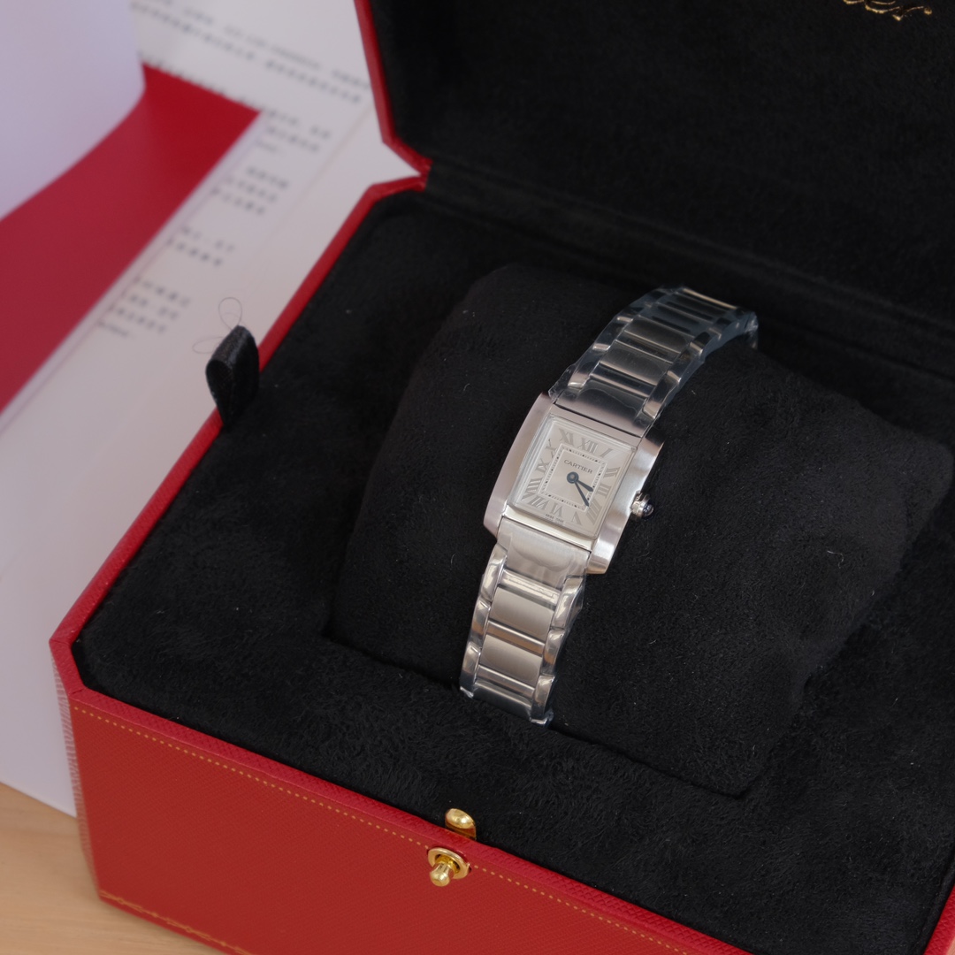 Часы Cartier