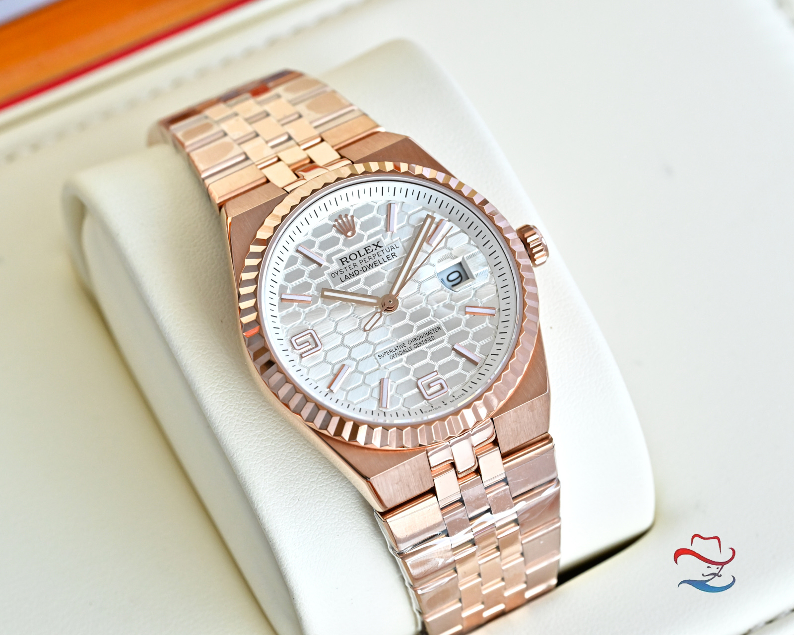 Rolex Land-Dweller steel and rose gold case and bracelet, rose gold fluted bezel, silver honeycomb dial 40mm Men's Automatic