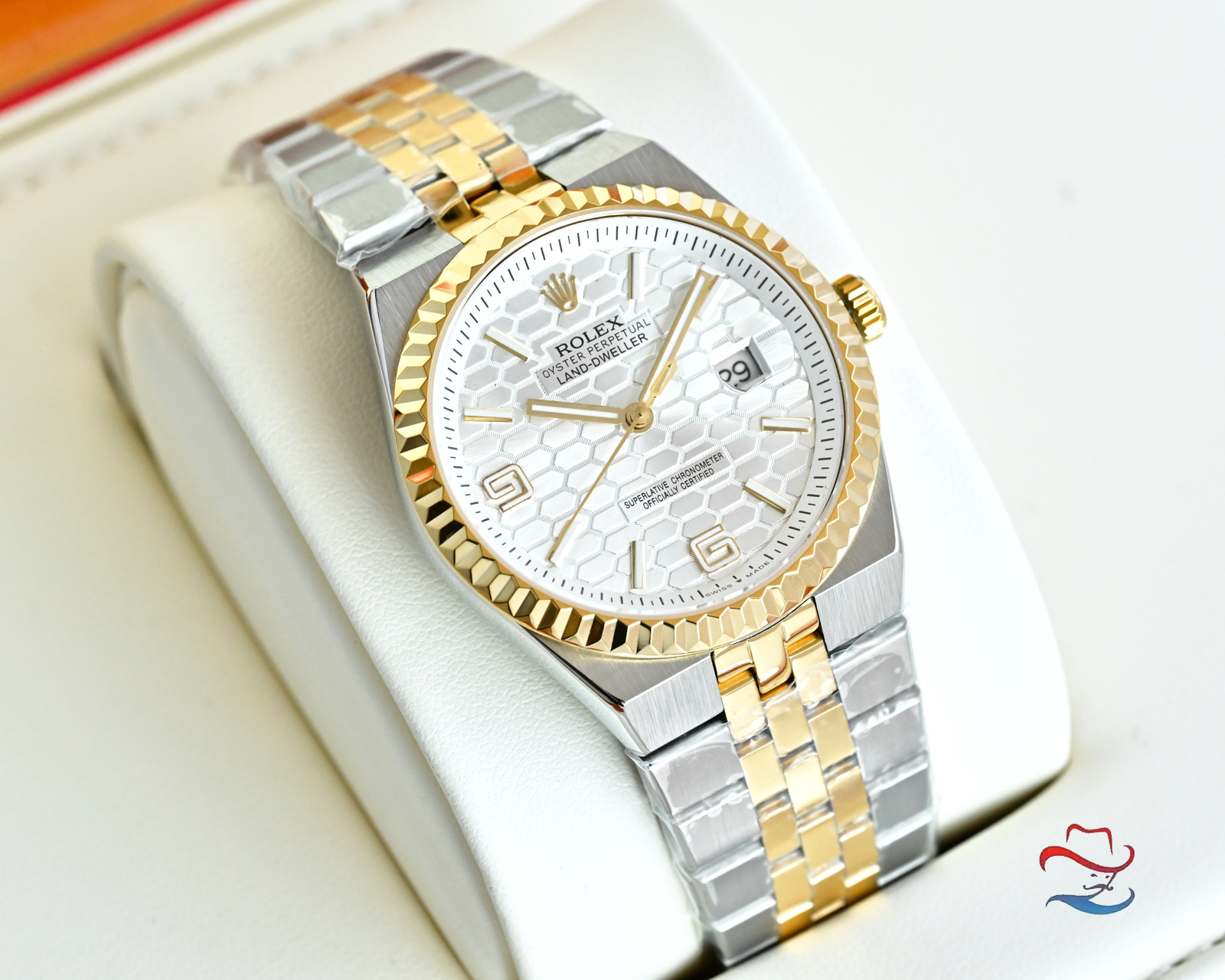 Rolex Oyster Perpetual Land-Dweller two-tone steel and yellow gold, fluted bezel, white honeycomb dial, two-tone bracelet 40mm Men's Automatic