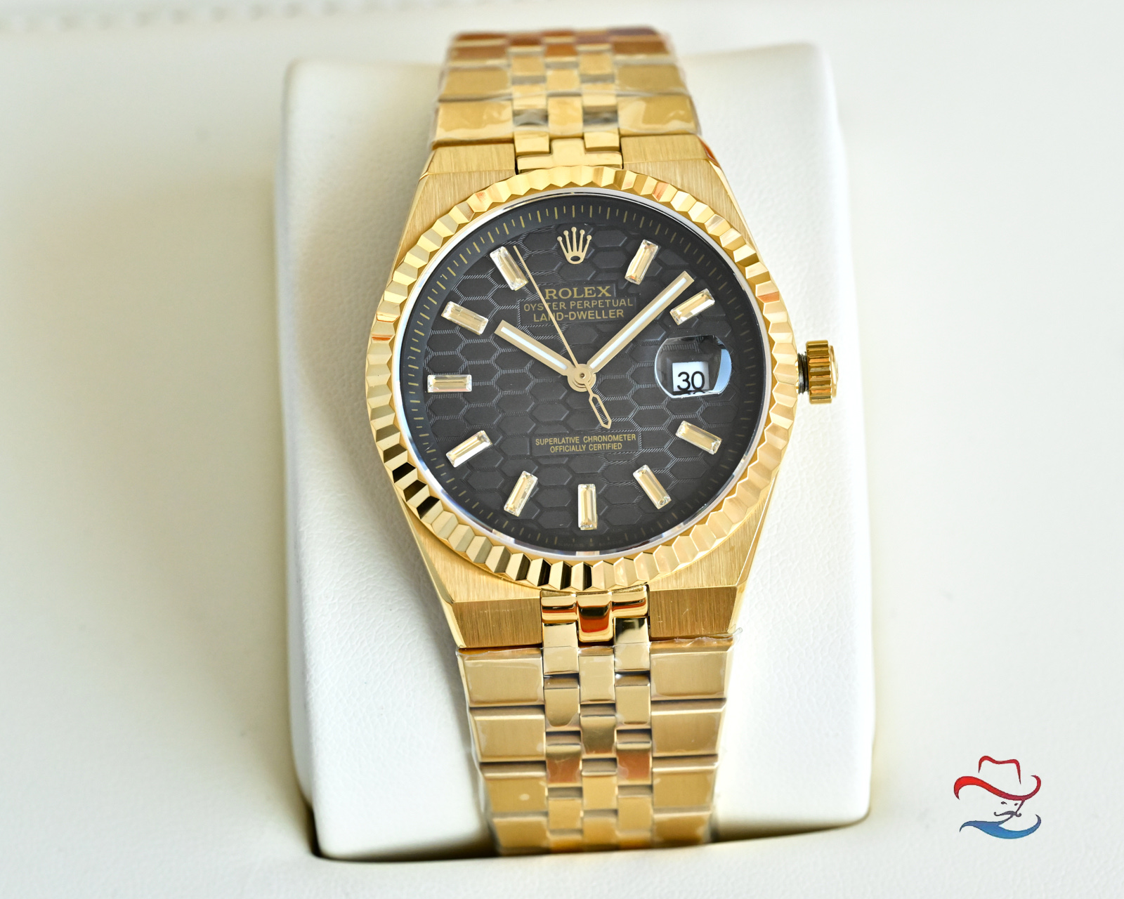 Rolex Datejust yellow gold case and bracelet, fluted bezel, blue dial 36mm Men's Automatic