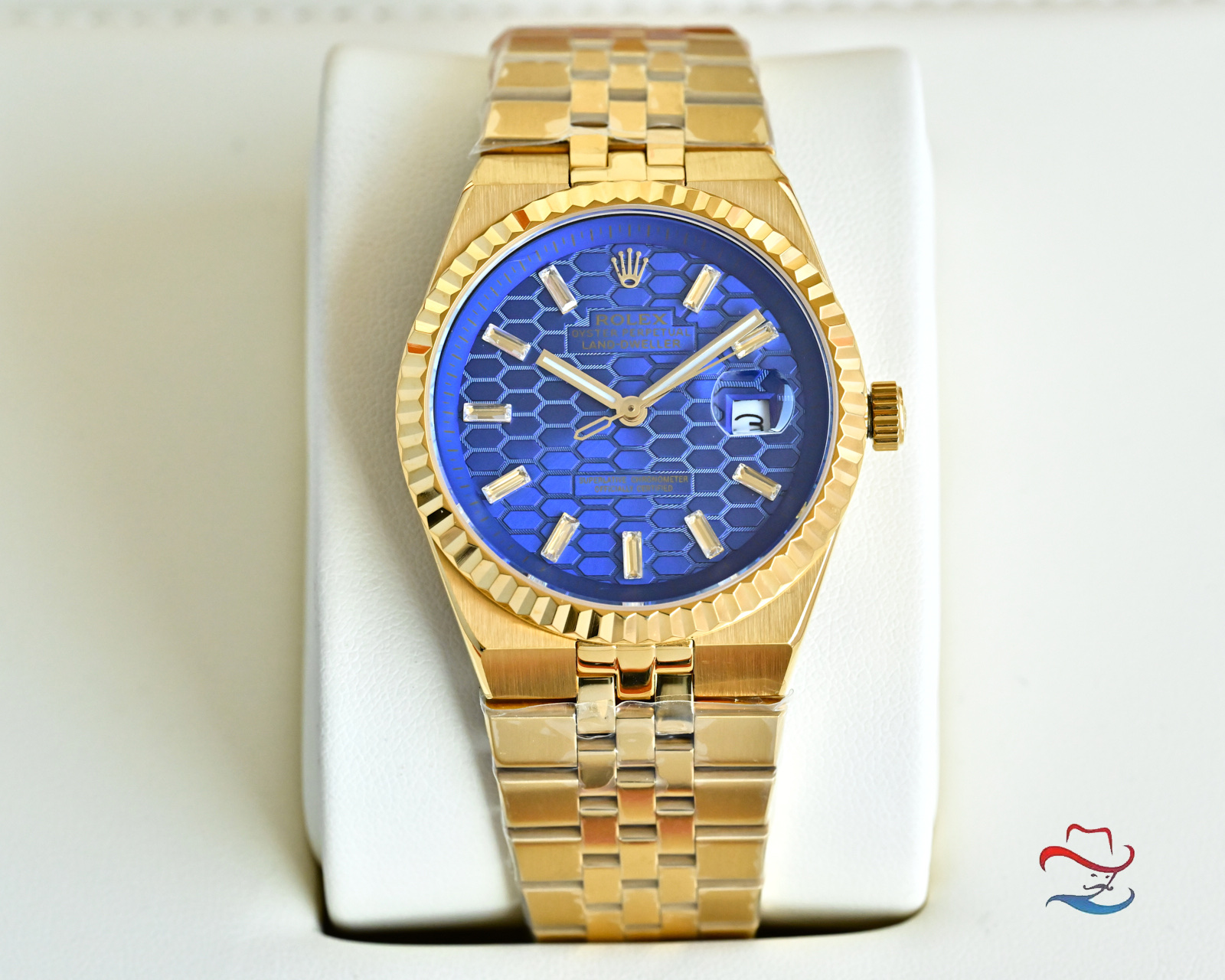 Rolex Datejust yellow gold case and bracelet, fluted bezel, blue dial 36mm Men's Automatic