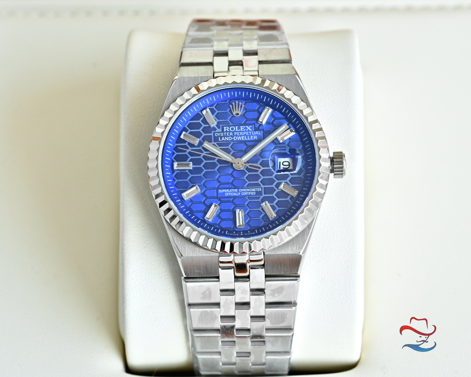 Rolex Oyster Perpetual Land-Dweller steel case and bracelet, fluted bezel, black dial, silver bracelet 40mm Men's Automatic