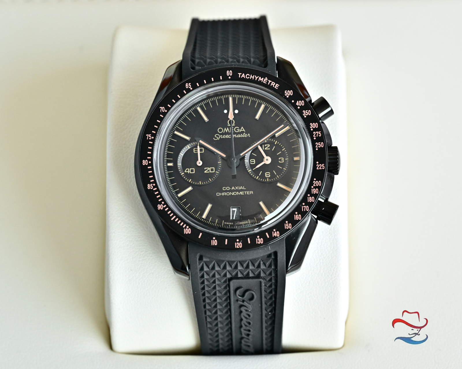 Omega Speedmaster Professional Moonwatch Co-Axial Chronometer black case / black bezel / black dial / black rubber strap 44.25mm Men's Automatic