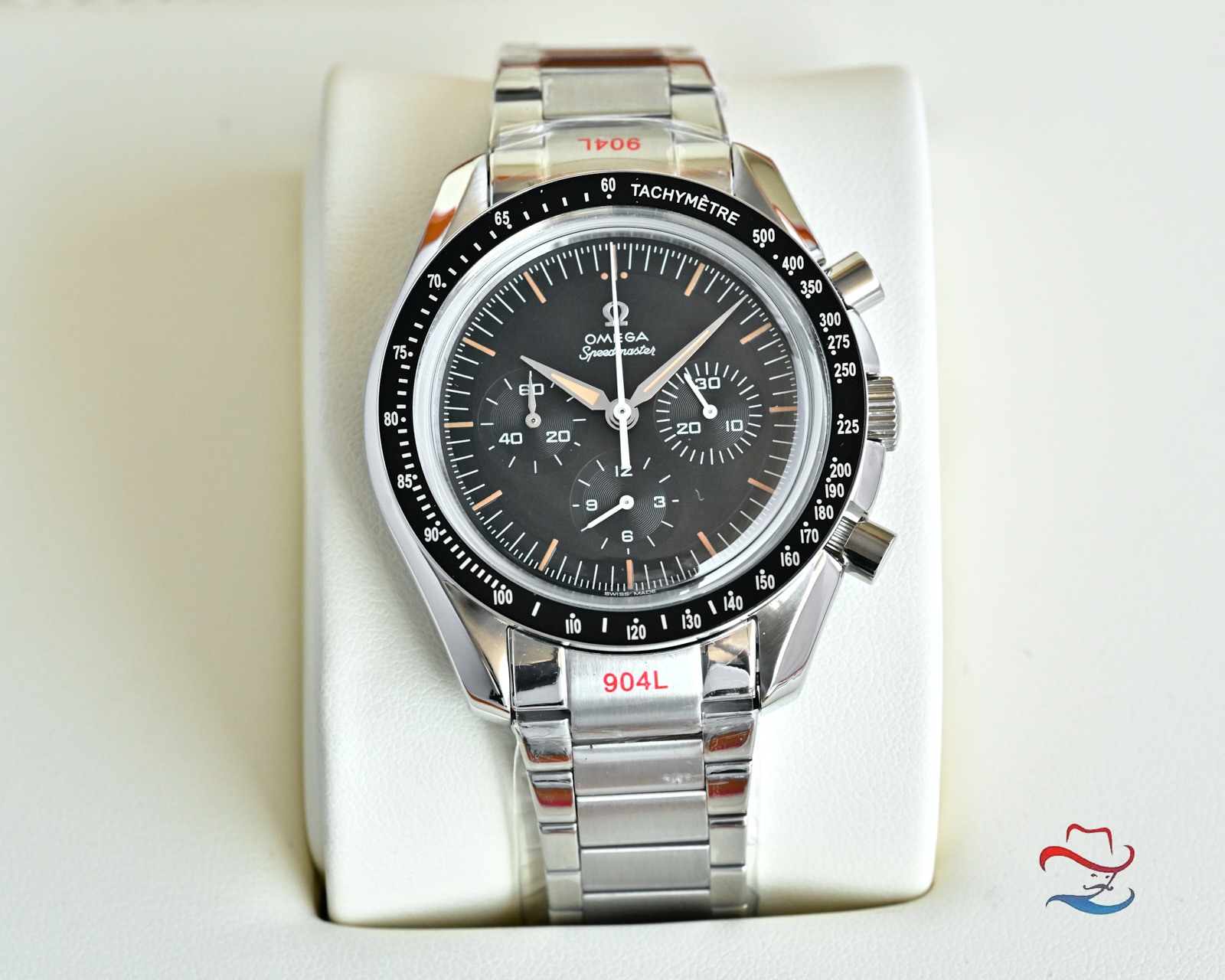Omega Speedmaster Professional Moonwatch stainless steel case, black tachymeter bezel, black dial, black leather strap 42mm Men's Mechanical