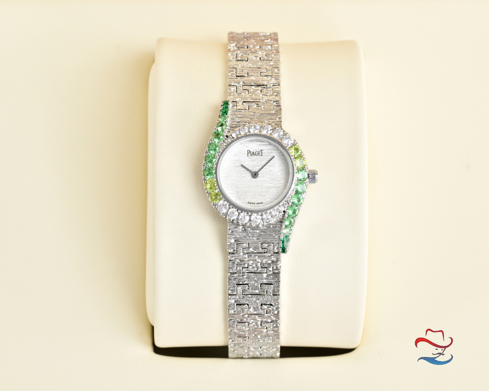 Piaget Limelight Gala Precious white gold diamond case and bracelet, blue gemstone bezel accents, blue dial 26mm Women's Quartz