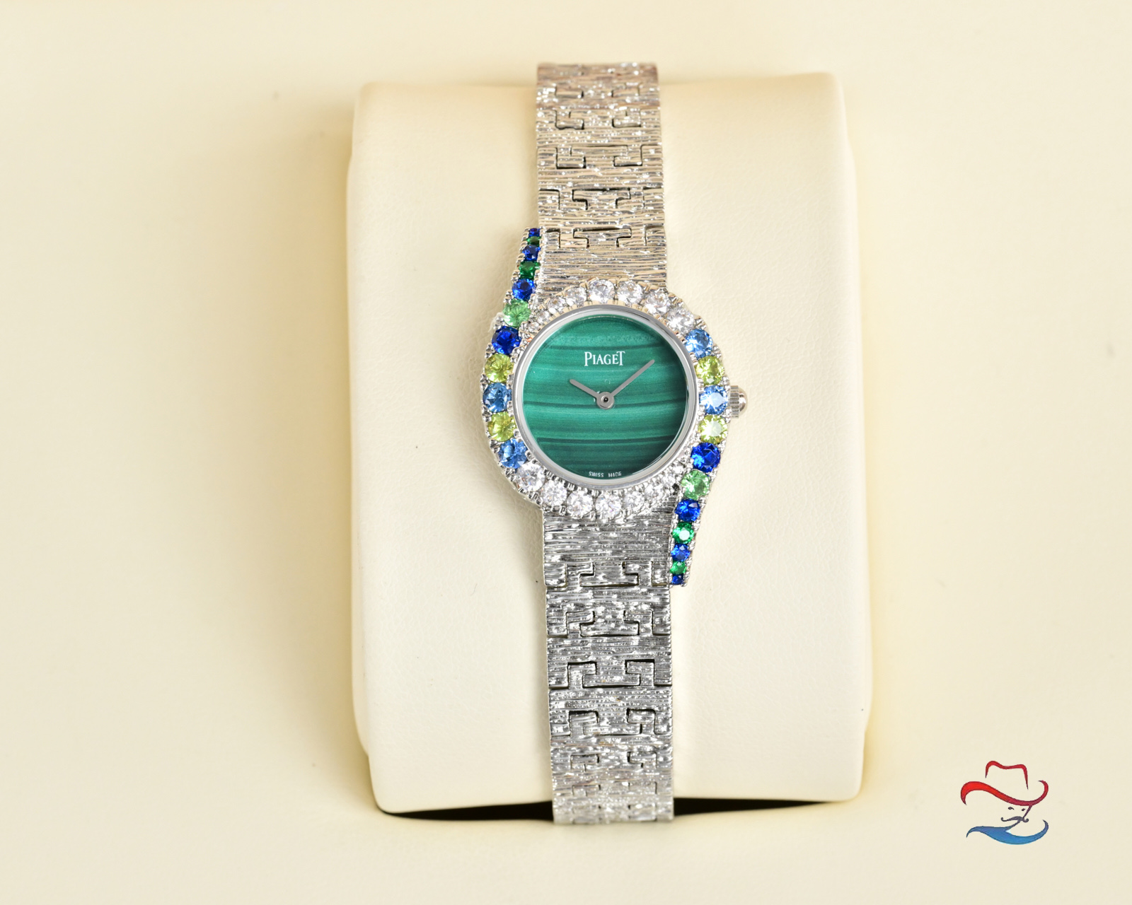 Piaget Limelight Gala Precious white gold diamond-set bezel white mother-of-pearl dial white gold bracelet 26mm Women's Quartz