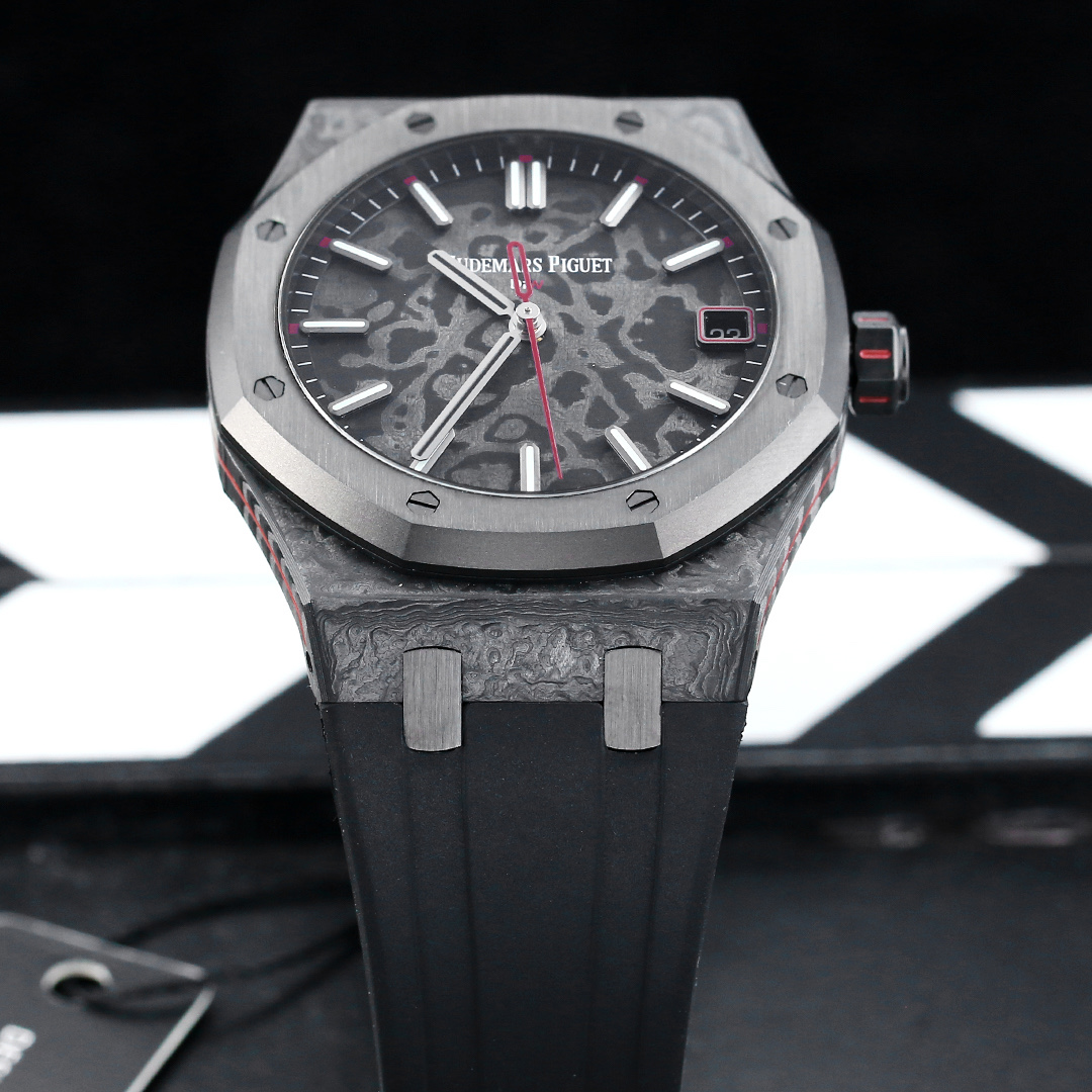 Audemars Piguet Royal Oak 15500 DiW NTPT grey forged carbon case, grey bezel, grey camouflage dial, black rubber strap 41mm Men's Automatic