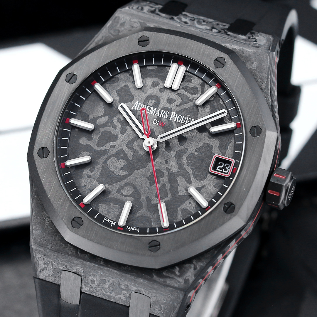 Audemars Piguet Royal Oak 15500 DiW NTPT grey forged carbon case, grey bezel, grey camouflage dial, black rubber strap 41mm Men's Automatic