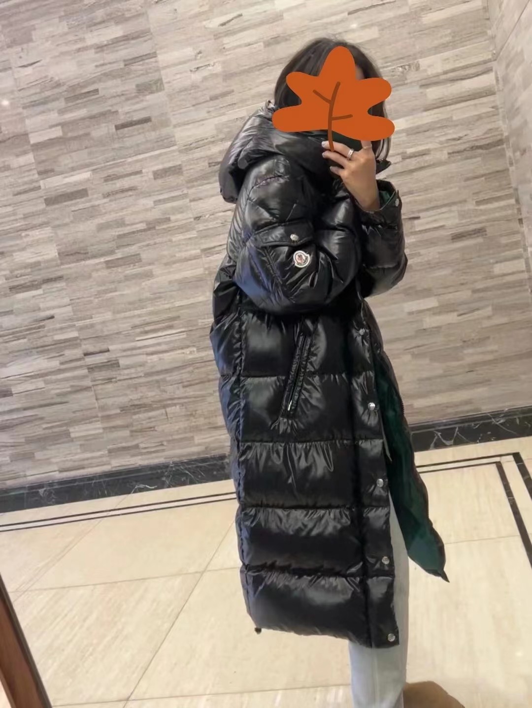 “Moncer’s Maya Fowl Jacket: High-Quality Urban Fashion for Couples” - 图片 6