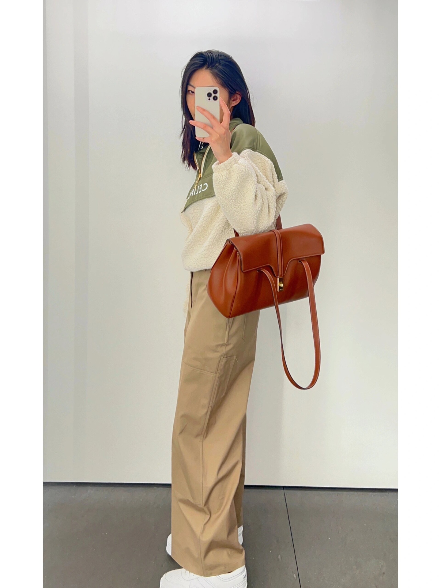 Louis Vuitton Haute Couture Haute Couture Ready-to-Wear Clothing Dress 3