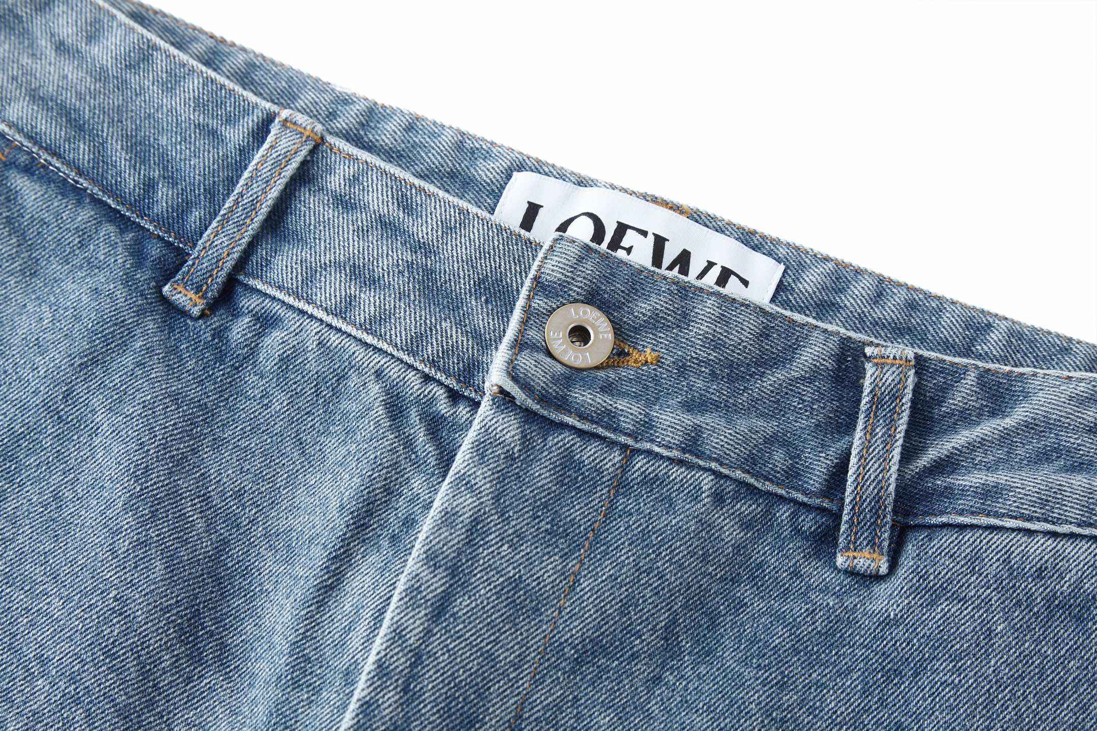 现货 Loewe罗意威Anagram 单宁牛仔短裤-Chinese UA Cheap High Quatity Brand Clothes Bags handbags Sneakers wholesale wholesaler seller from China Factory suppliers Fashion Clothing Shoes best Quality Beautiful Price 现货 Loewe罗意威Anagram 单宁牛仔短裤