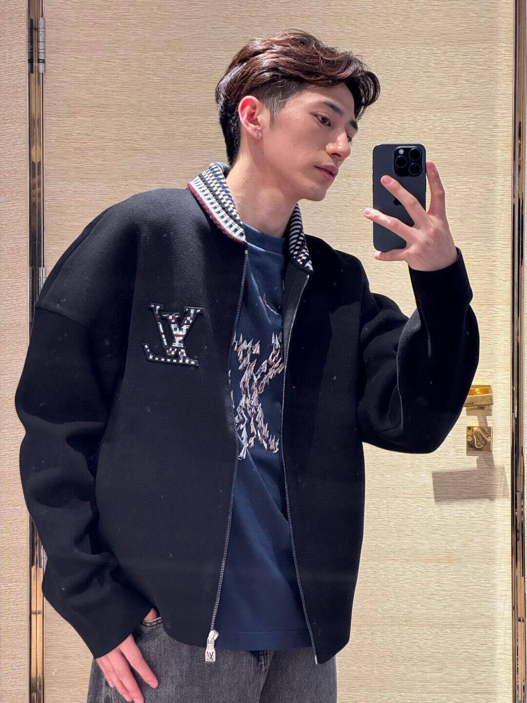aa.jpg