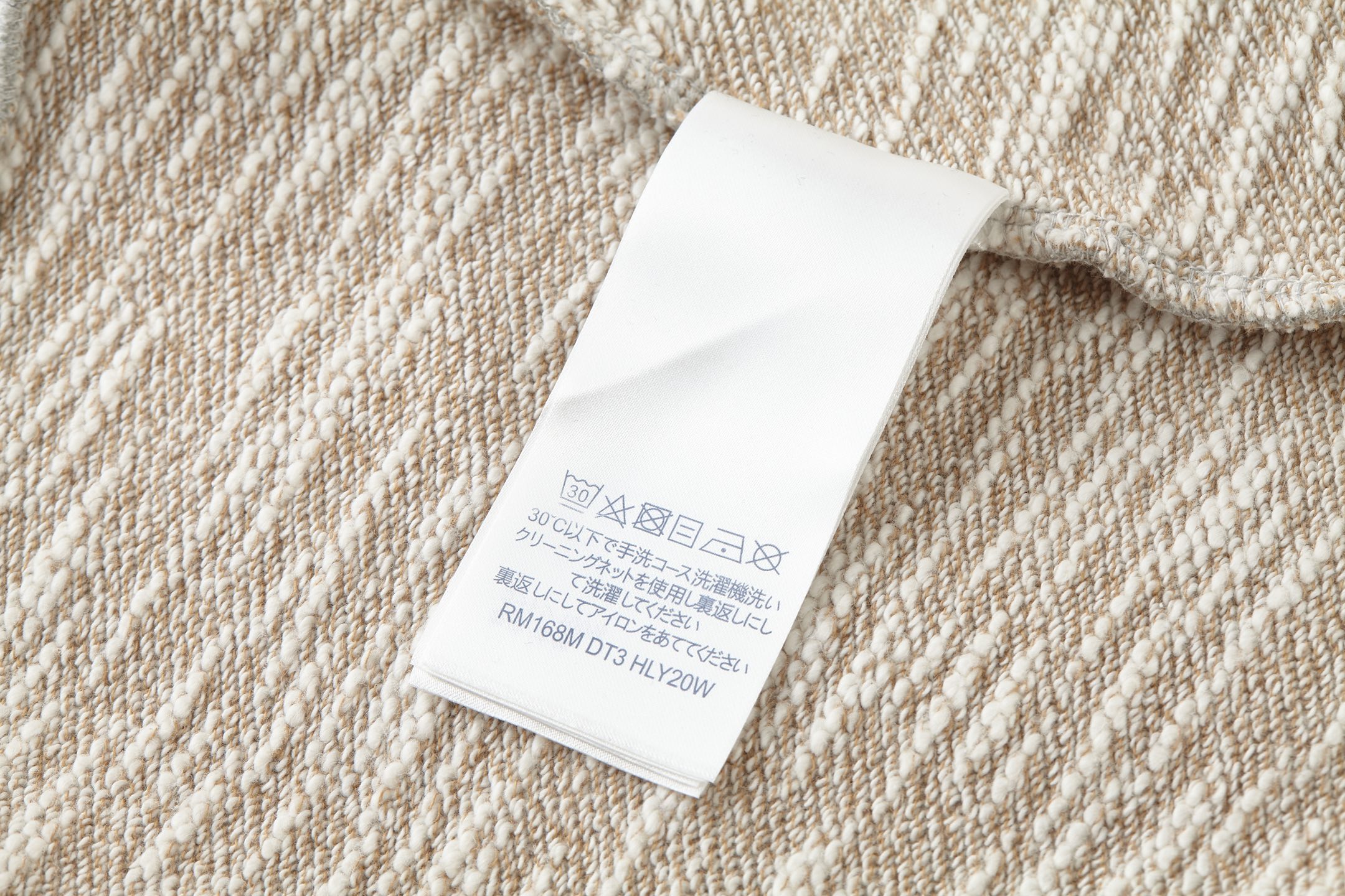 。LOUIS VUITTON 莱茵石烫钻圆领帽衫卫衣
面料：380克混纱毛圈面料，面料原版定染定织底部多