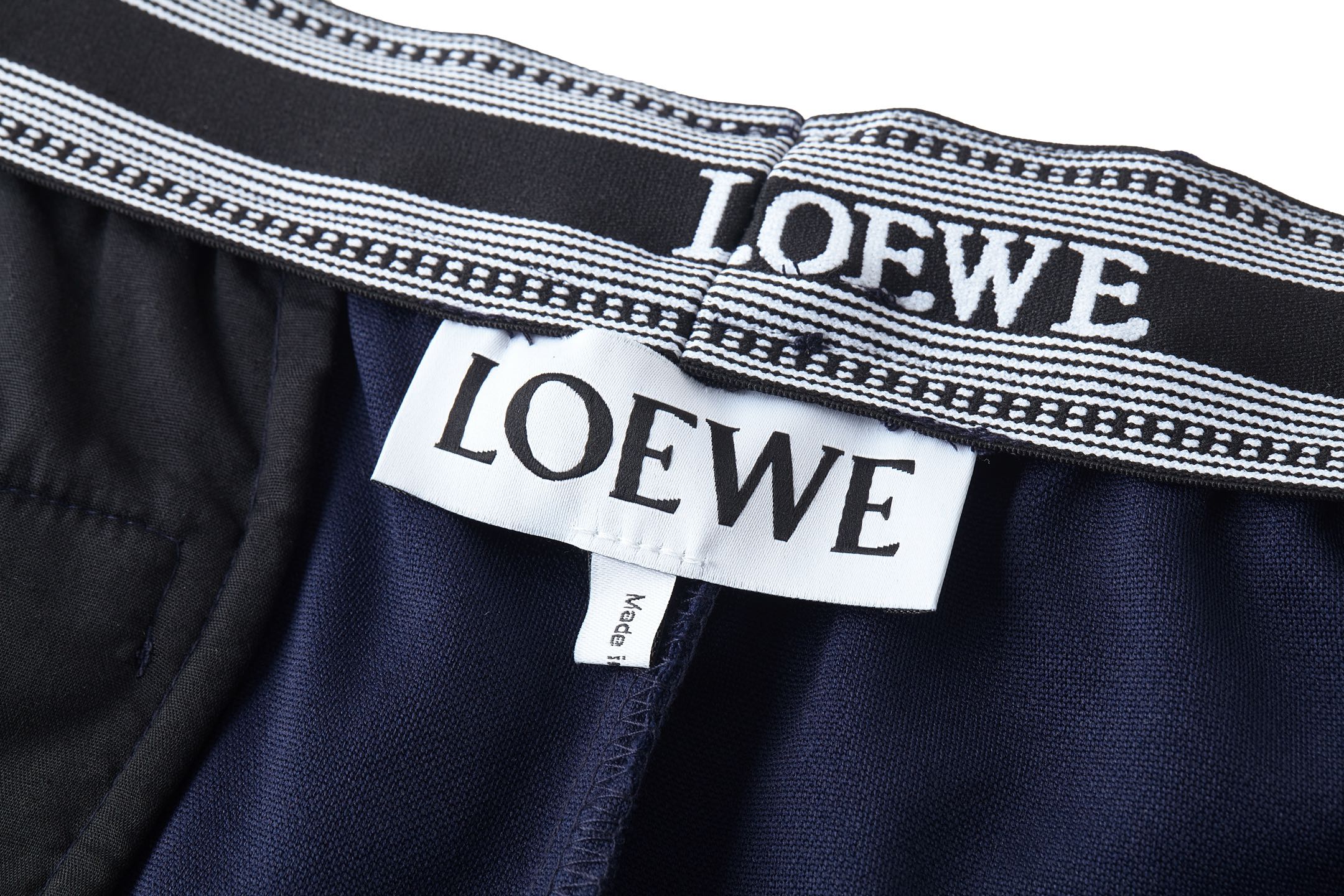 Loewe Embroidered Drawstring Trousers Silk Blend Side Stripe Detail 9 i1755522708487 2831 0 5