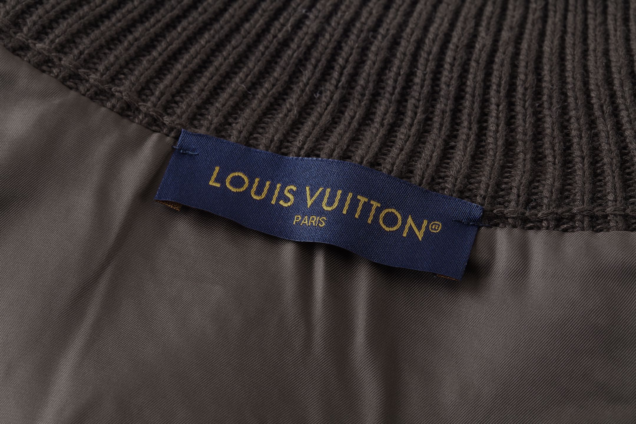 Louis Vuitton Houndstooth Wool Blend Cardigan - Stylish Knitwear Jacket 10 i1755522814149 6184 0 5