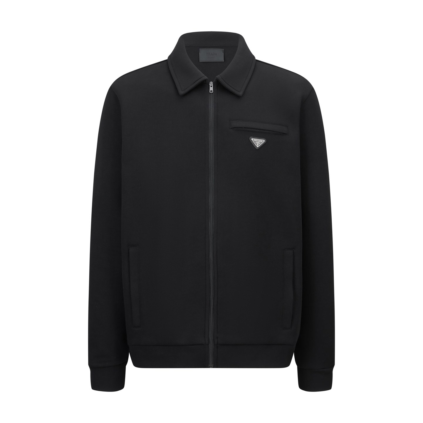 。PRADA 尼龙丝光拼接罗马面料拉链外套面料：采用380克丝光双面，该款面料偏柔软，密度高，高密度面料