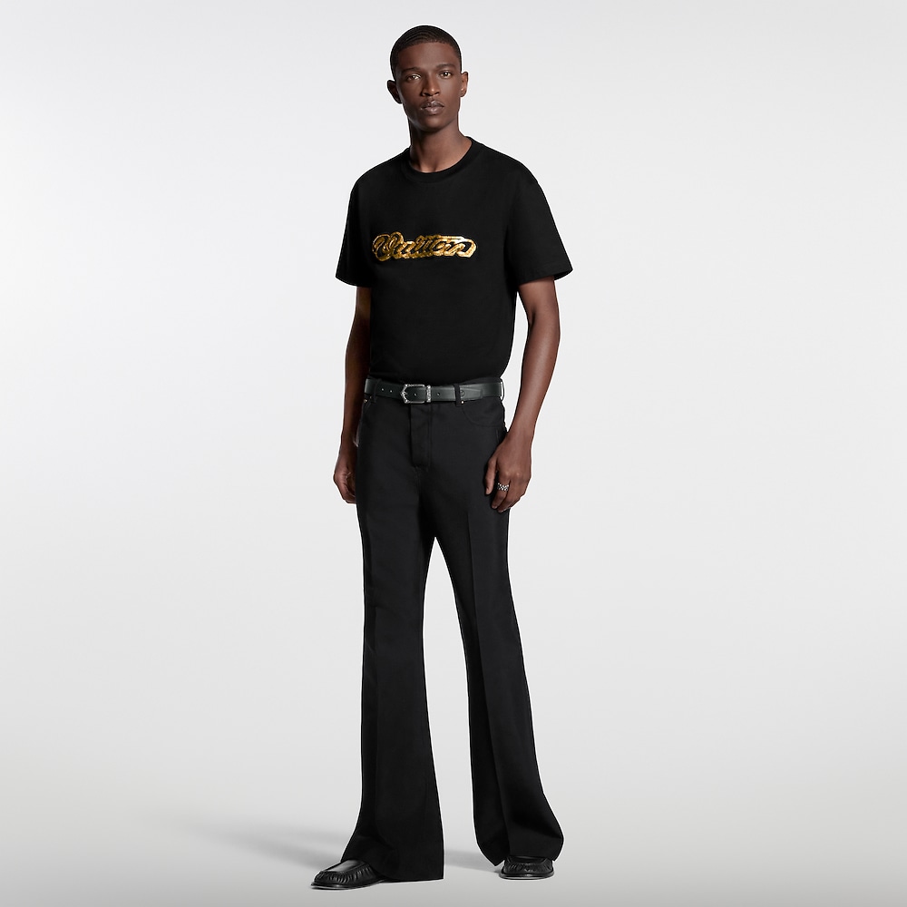 。LOUIS VUITTON 金色珠片刺绣标识短袖面料：采用32支双纱精梳棉。面料：螺纹采用1*1索罗纳