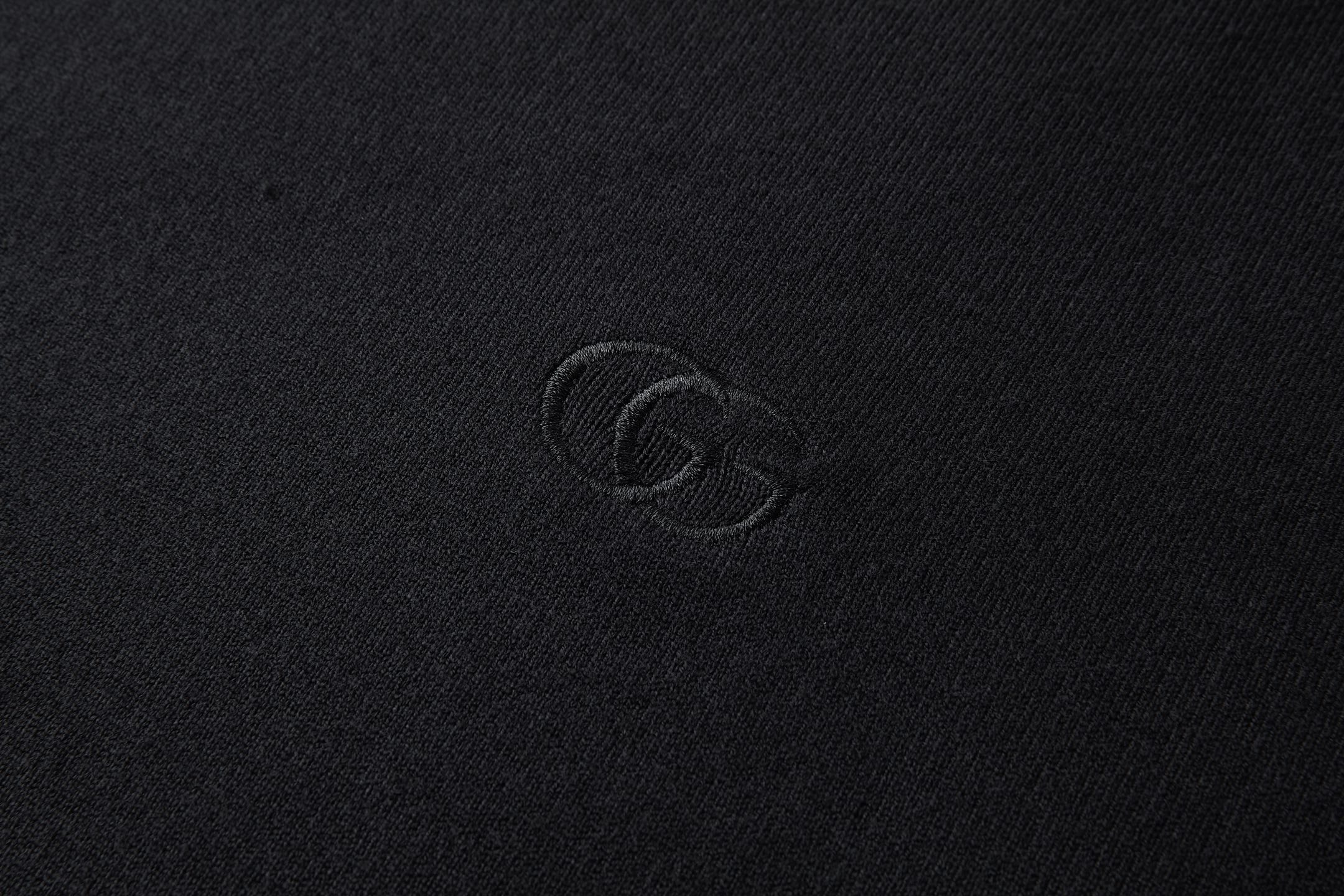 Gucci 双G刺绣标识针织衫