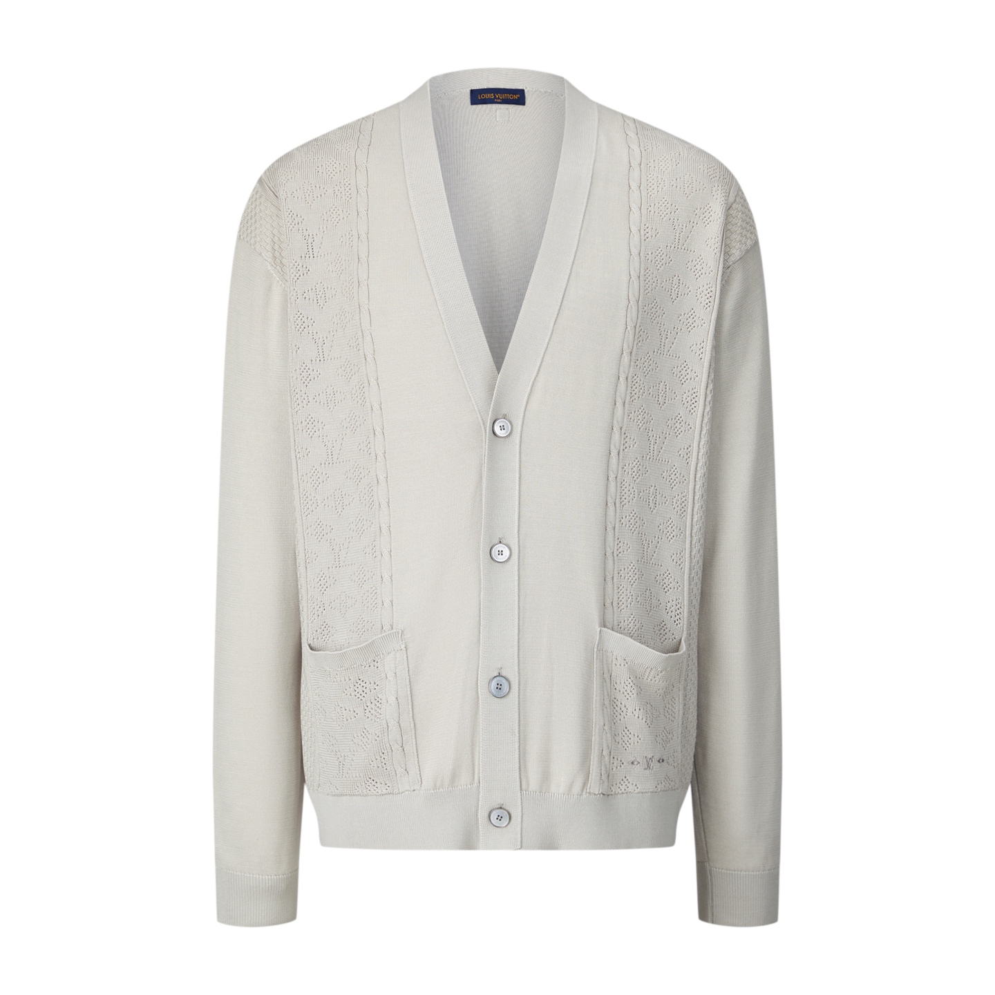 NO:917602,.LOUIS VUITTON jacquard logo knitted cardigan. The fabric is made of 70 cotton and 30 mulberry silk. The accessories buttons are made of pearlescent buttons with the brand logo engraved on the surface. The accessories back collar leather label is made of soft sheepskin composite with the brand embossed logo on the surface. The process is imported 14-gauge wool loom, with the brand jacquard logo on both sides. Garment washing - fixed version - solid color - add hand feel.  This cardigan is fashionable, modern, flexible and versatile. It is made of Yingze silk-cotton blended fabric. The lightweight and breathable mesh knitted structure combines Monogram and Damier stripes, which combines comfort and academic style. It can be combined with a suit or fashionable casual pants to create a sophisticated look, making it an elegant choice for formal occasions. Accessories are customized with 11 washed trademarks. Accessories are customized with 11 pearlescent buttons. Accessories are customized with 11 embossed leather labels. Size S-M-L-XL  Color apricot,,louis vuitton,business suit,sheepskin,19860909.LOUIS VUITTON 提花标识针织开衫 面料采用70绵,30桑蚕丝. 辅料纽扣采用珠光纽扣,面上刻字品牌标识. 辅料后领皮标采用软羊皮复合,面上带有品牌压花标识. 工艺采用进口14针毛织机,双边带有标品牌提花标识.成衣洗水-固定版型-固色-添加手感, 本款开衫时尚摩登、灵活百搭,选用莹泽丝棉混纺面料,轻盈透气的网眼针织结构融Monogram和Damier条纹,兼具舒适体验和学院风范.可与西装或时尚休闲裤共筑考究造型,成就正式场合的优雅之选. 辅料定制11洗水商标 辅料定制11珠光纽扣 辅料定制11压花皮标 尺码S-M-L-XL 颜色杏,,louis vuitton,business suit,sheepskin,,Men's clothing