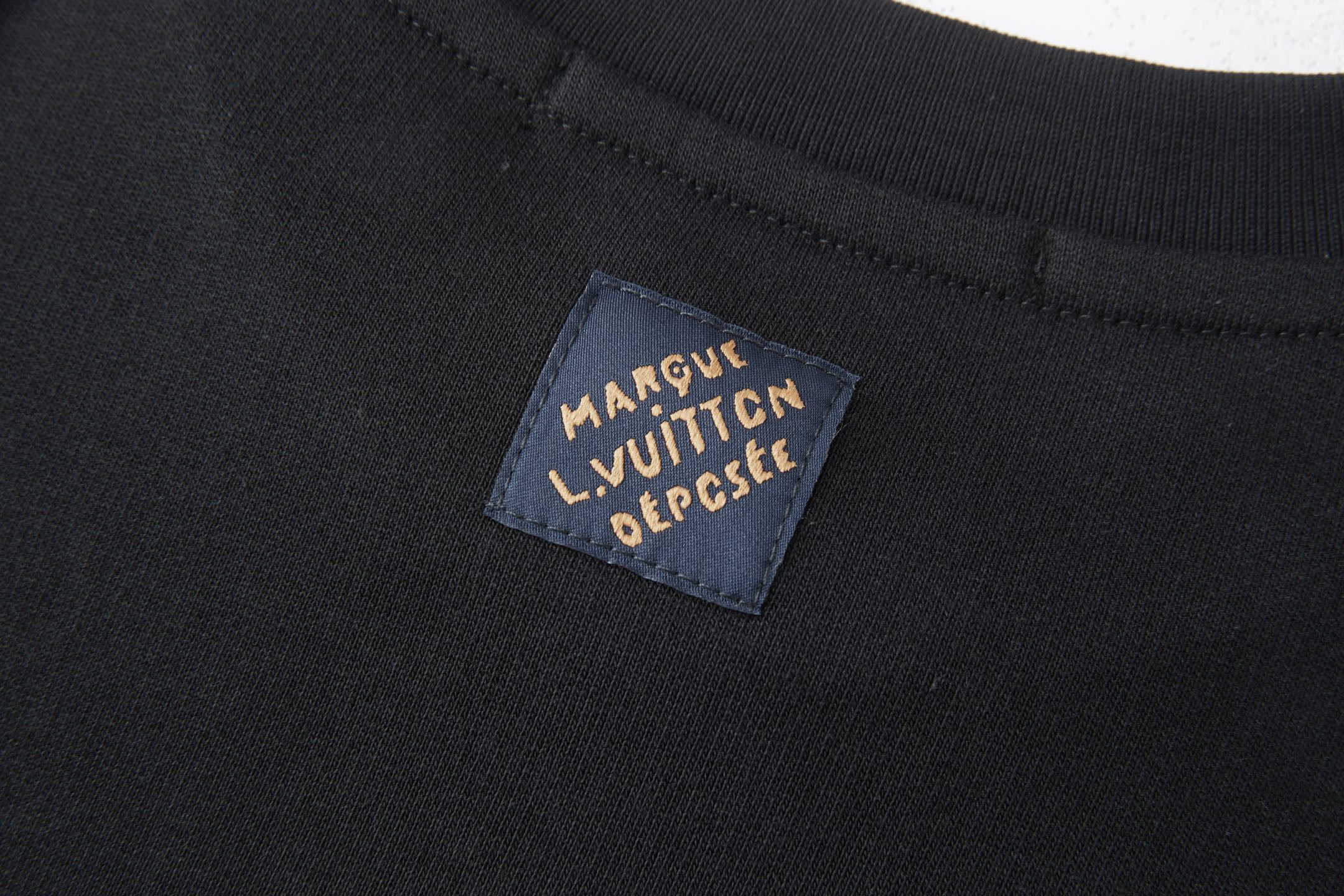 루이비통 남성 긴팔 155143 Louis Vuitton Long Sleeve 상세 이미지 6